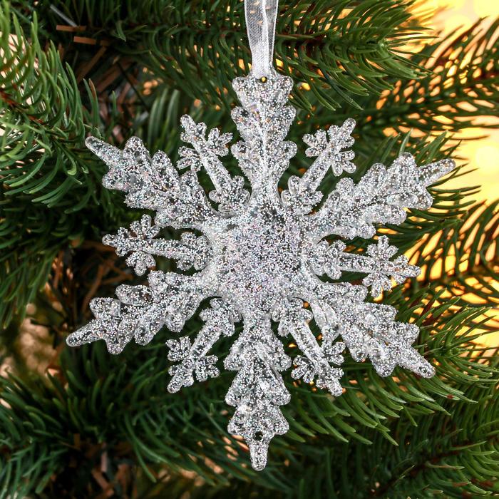 

Елочная игрушка Зимнее волшебство Снежинка чудесная 5043705 10,5 см 1 шт. прозрачный, Снежинка чудесная