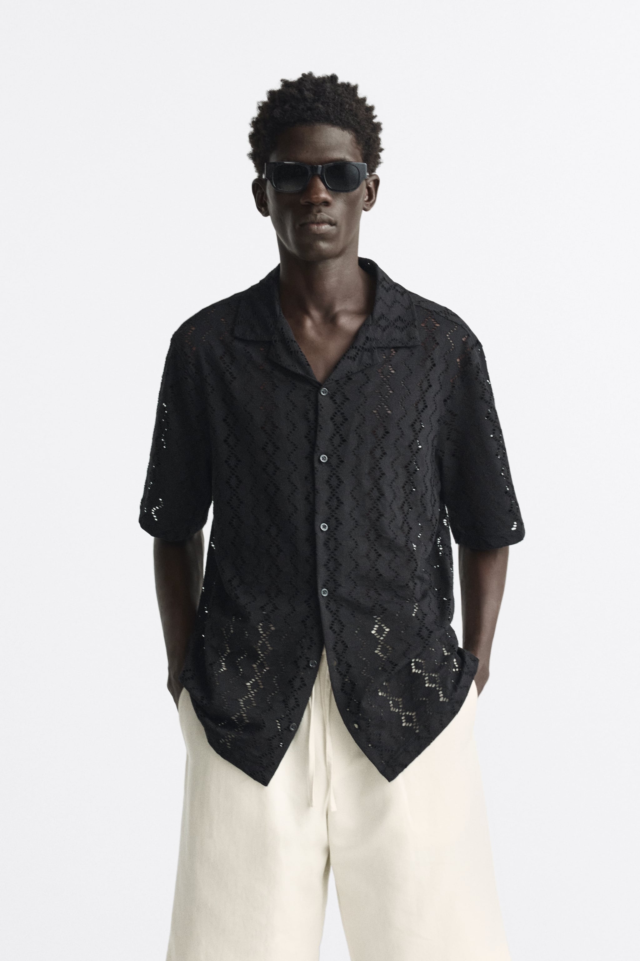 

Рубашка мужская ZARA 06462407 черная XL (доставка из-за рубежа), Черный, 06462407