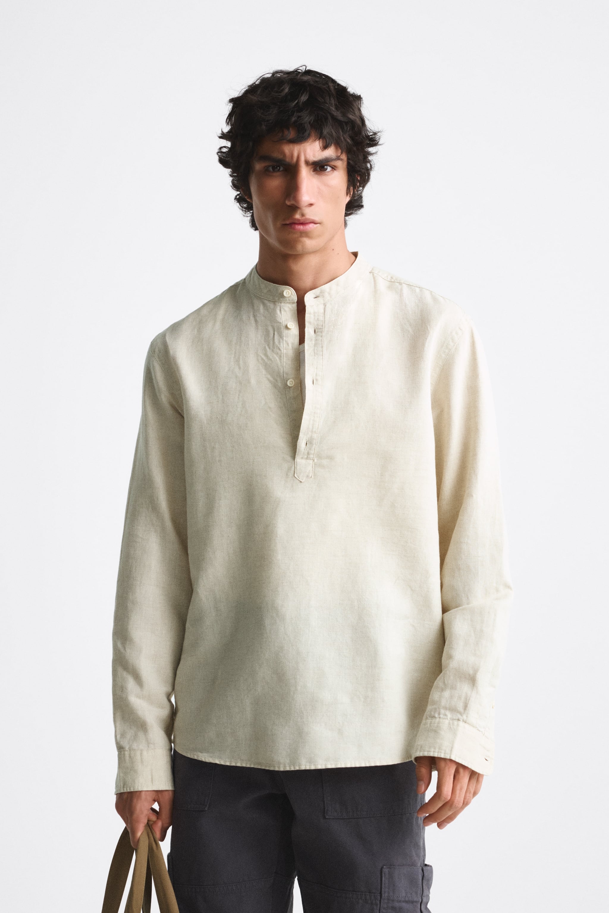 

Рубашка мужская ZARA 08211309 бежевая M (доставка из-за рубежа), Бежевый, 08211309