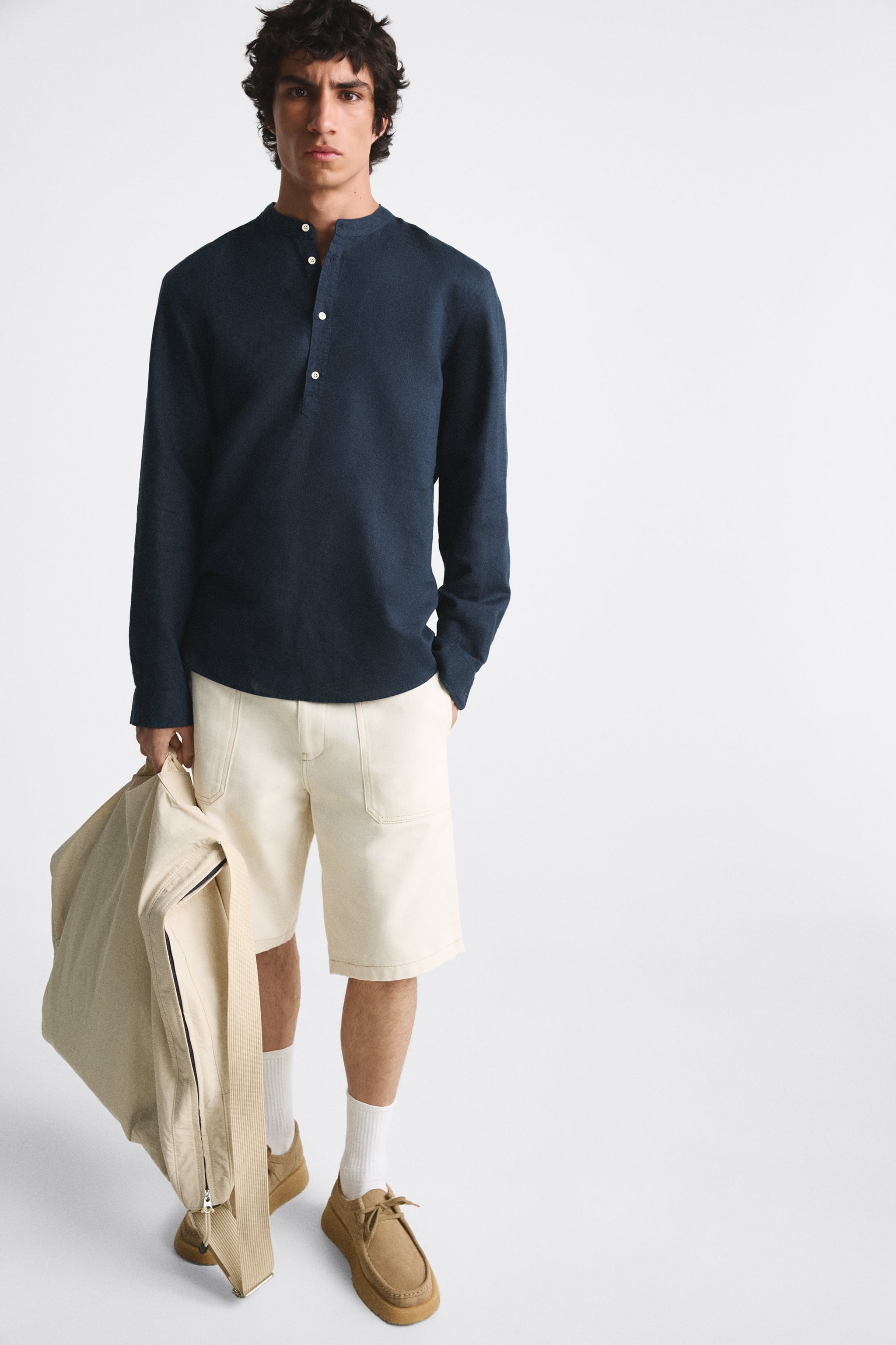

Рубашка мужская ZARA 08211309 синяя S (доставка из-за рубежа), Синий, 08211309