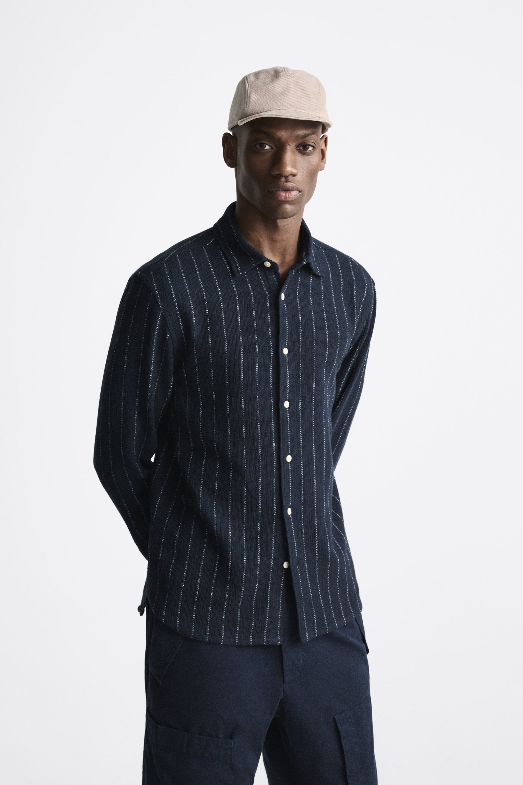

Рубашка мужская ZARA 04078032 синяя M (доставка из-за рубежа), Синий, 04078032