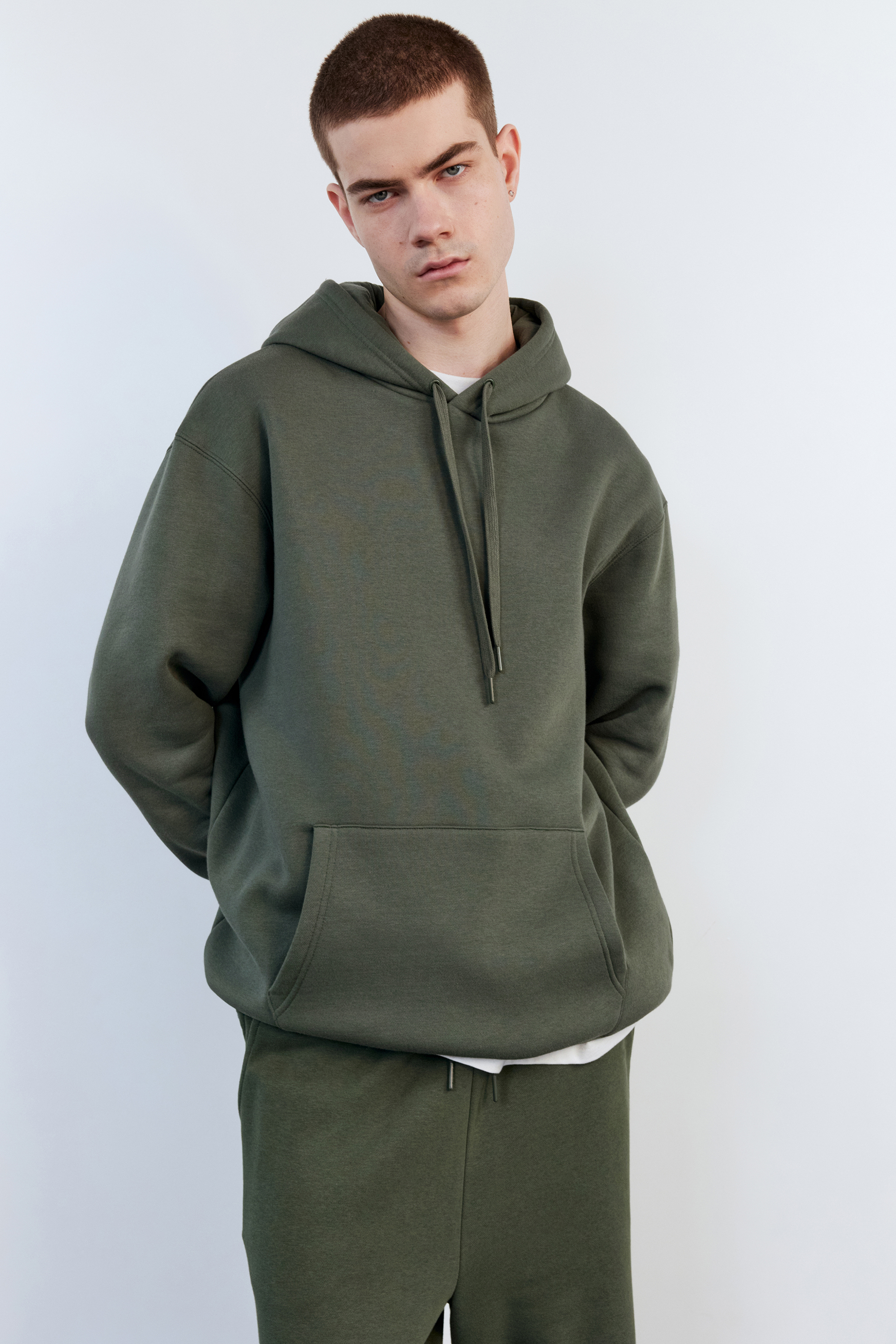 

Худи мужское Befree ManBasicHoodieCol3 хаки M, ManBasicHoodieCol3