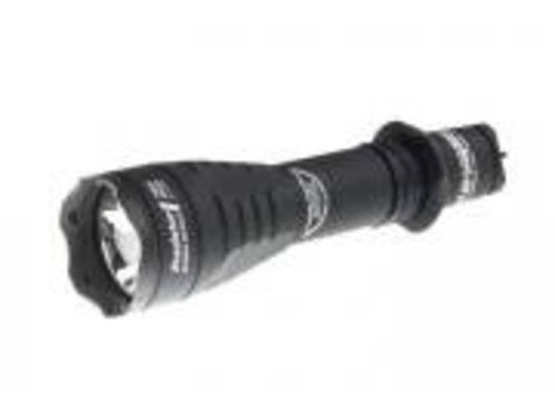 Фонарь Armytek Predator v3 / XP-L High Intensity