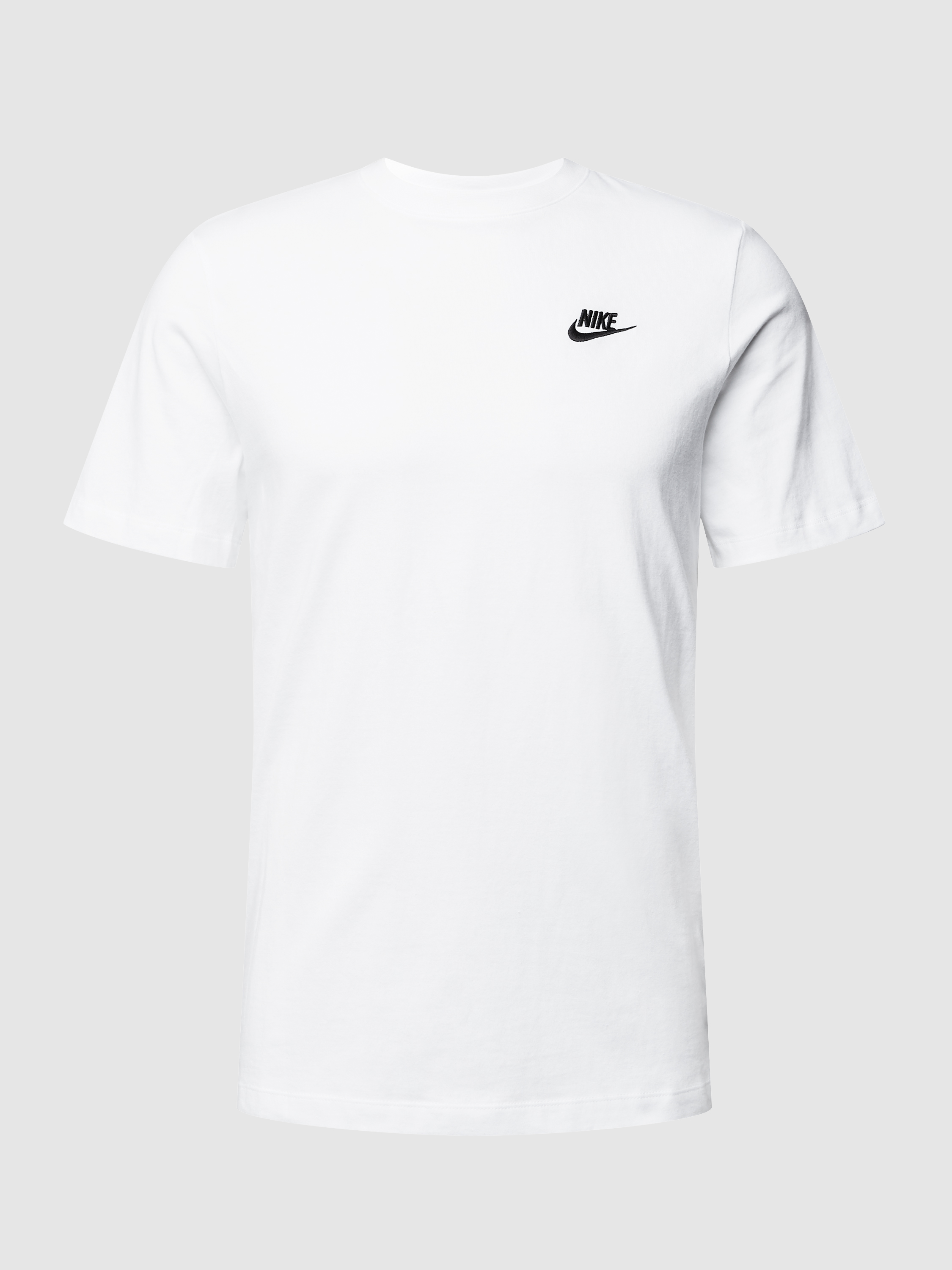 

Футболка мужская Nike 1237396 белая 2XL (доставка из-за рубежа), Белый, 1237396