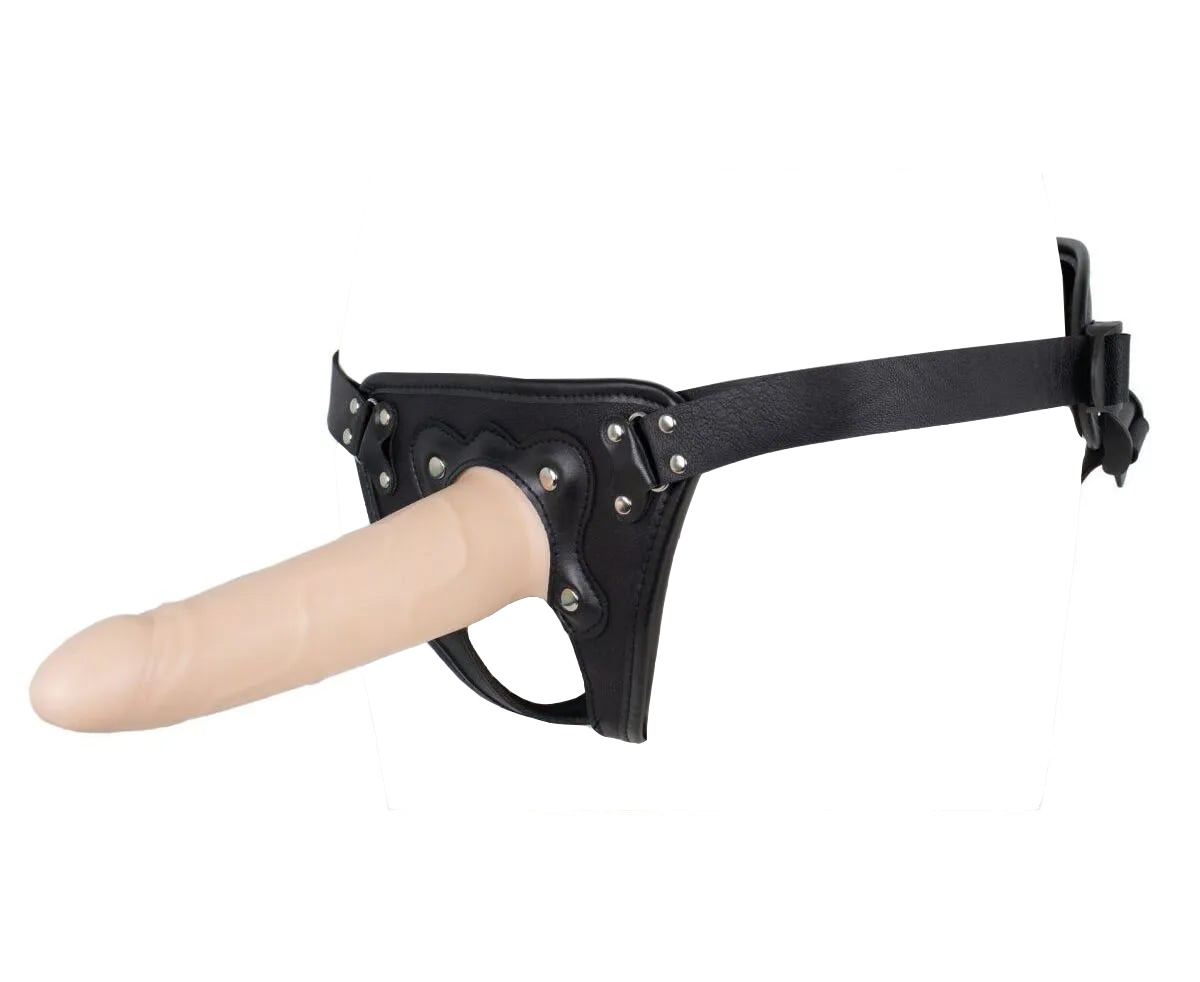 Пустотелый страпон Harness CLASSIC с бандажом - 15,5 см.