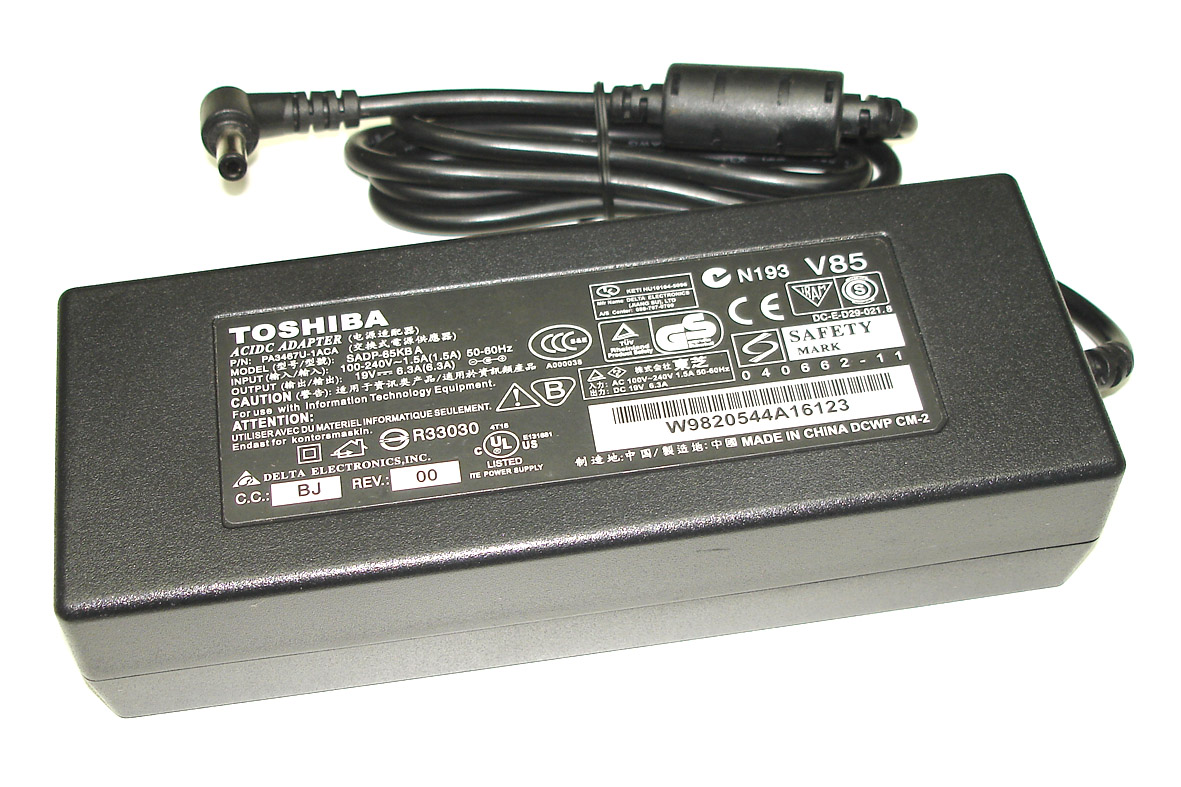 

Блок питания для ноутбуков Toshiba 19V 6.3A 5.5x2.5mm