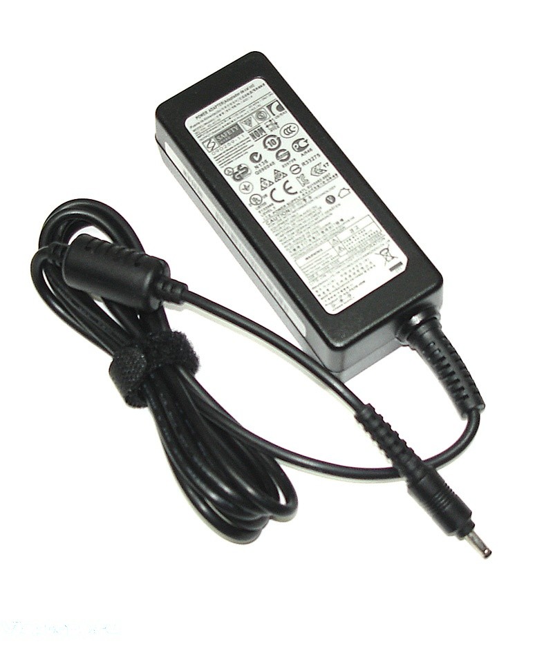 

Блок питания для ноутбуков Samsung 19V 2.1A 3.0x1.1mm (AD-4019P, BA44-00278A, PA-1400-14), Черный