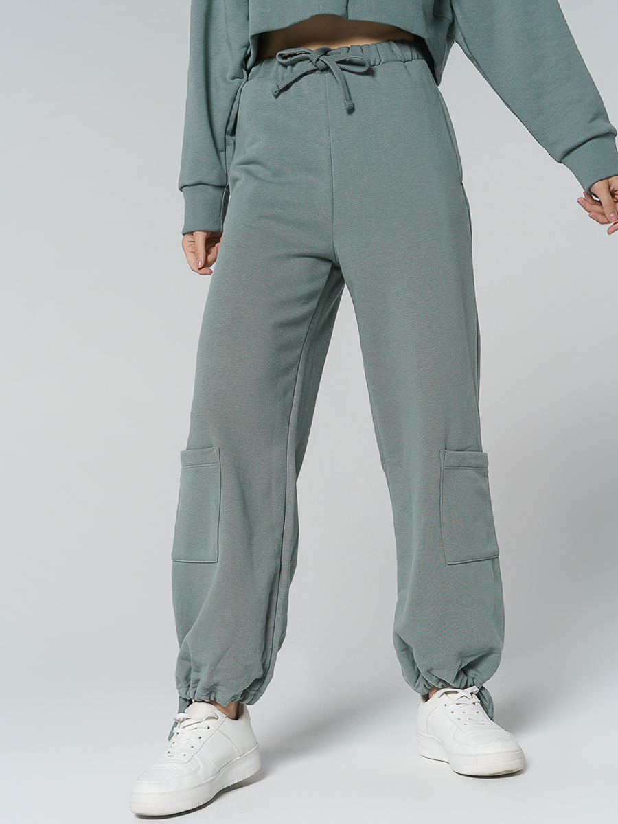 

Спортивные брюки женские ТВОЕ 83095 зеленые XS, 83095