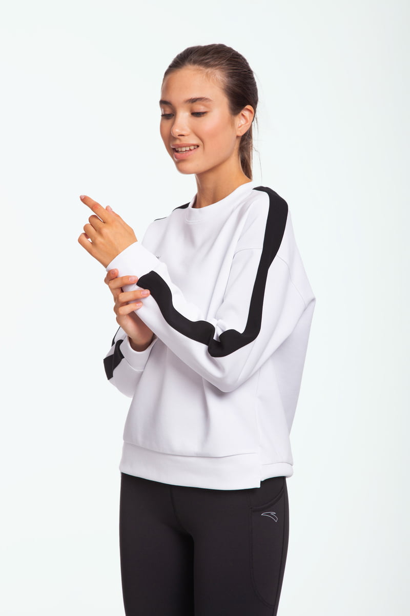 

Свитшот женский Anta Group Purchase 862337701 белый XS, Group Purchase 862337701