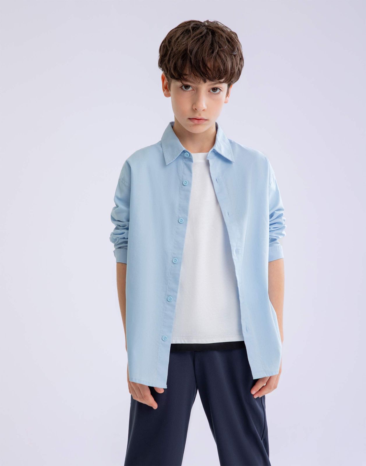 

Рубашка для мальчика Gloria Jeans BSU000389 голубой 8-9л/134, BSU000389