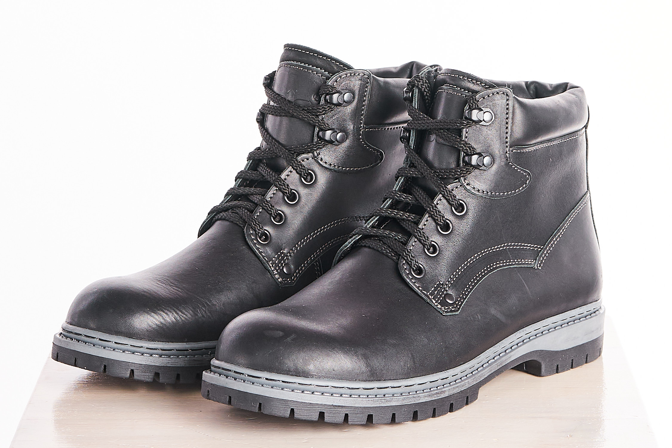 Ботинки мужские Matur Unty D-003 черные 43 RU