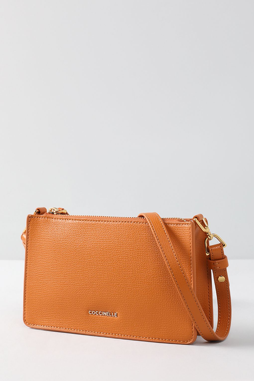 

Сумка кросс-боди женская Coccinelle E5 MTF 55 01 01, оранжевый, E5 MTF 55 01 01