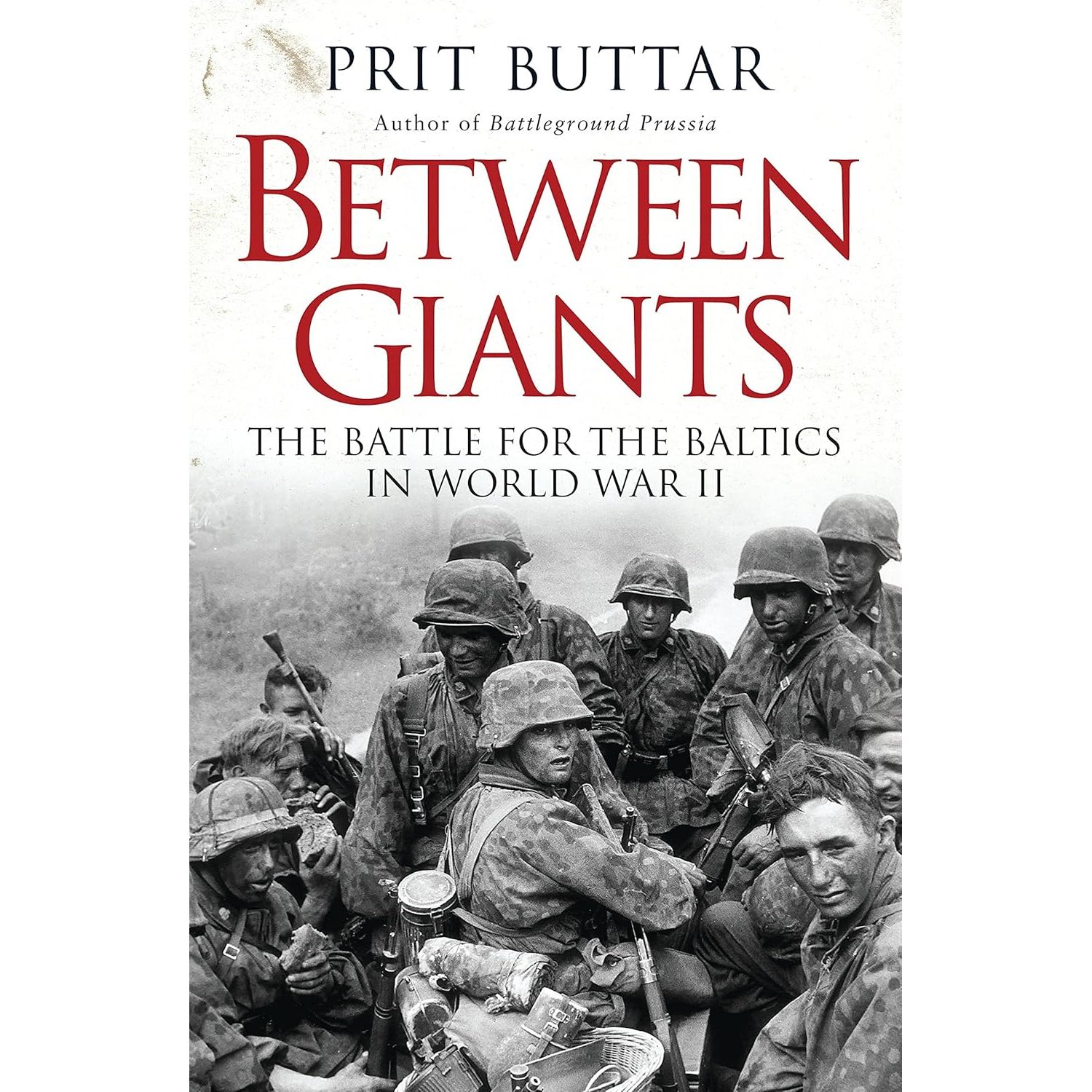 

Between Giants. Buttar Prit