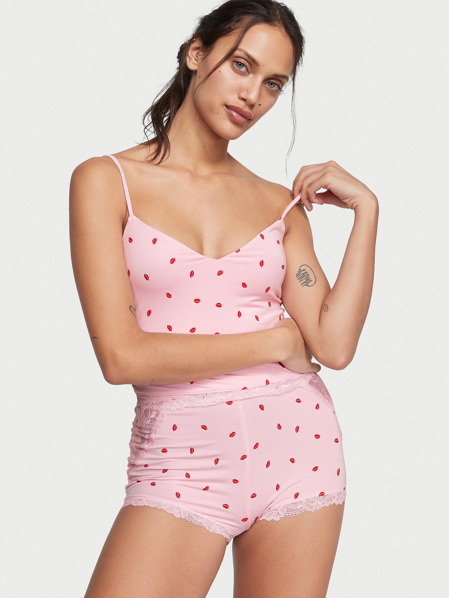Пижама женская Victorias Secret 11237028 розовая XL