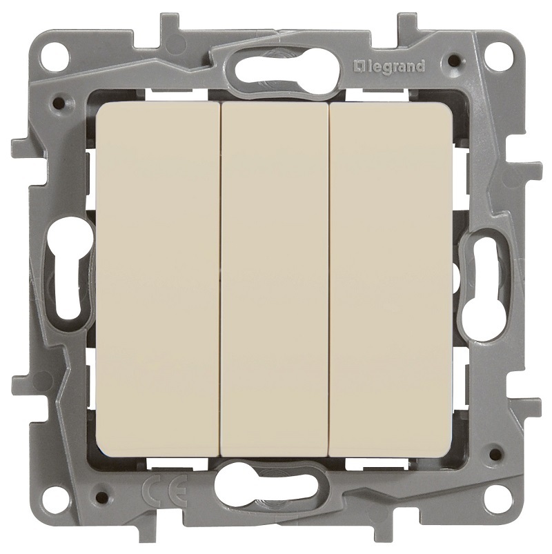 

Выключатель LEGRAND 3-клавишный бежевый 672313.7 7 шт