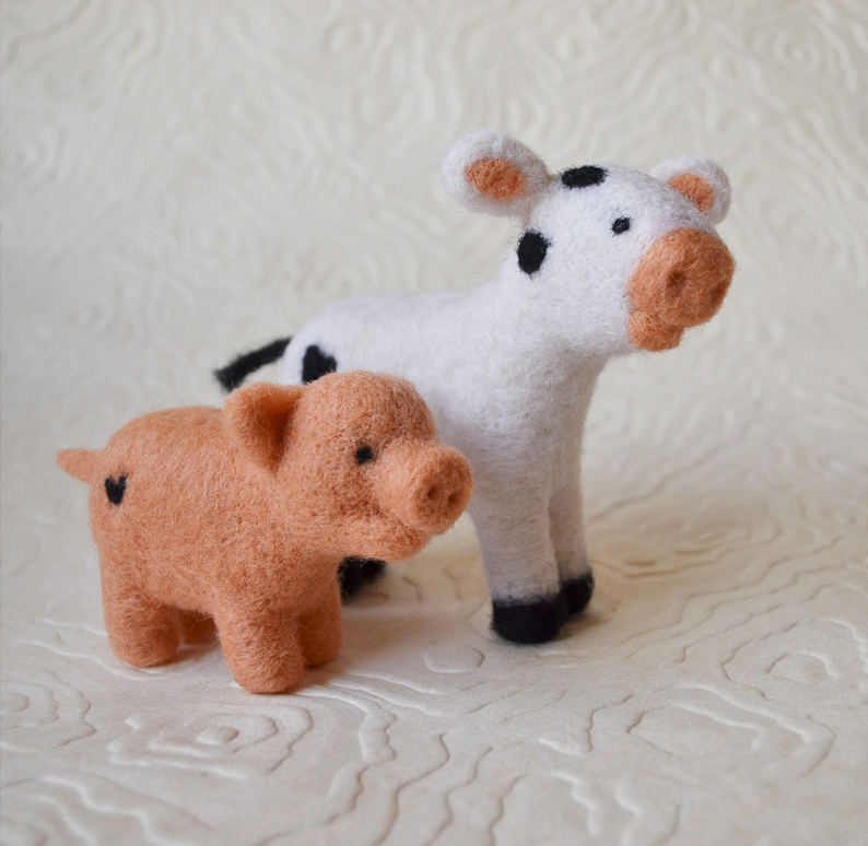 

Toyzy (Россия) Коровка и Свинка TZ-F021, от
