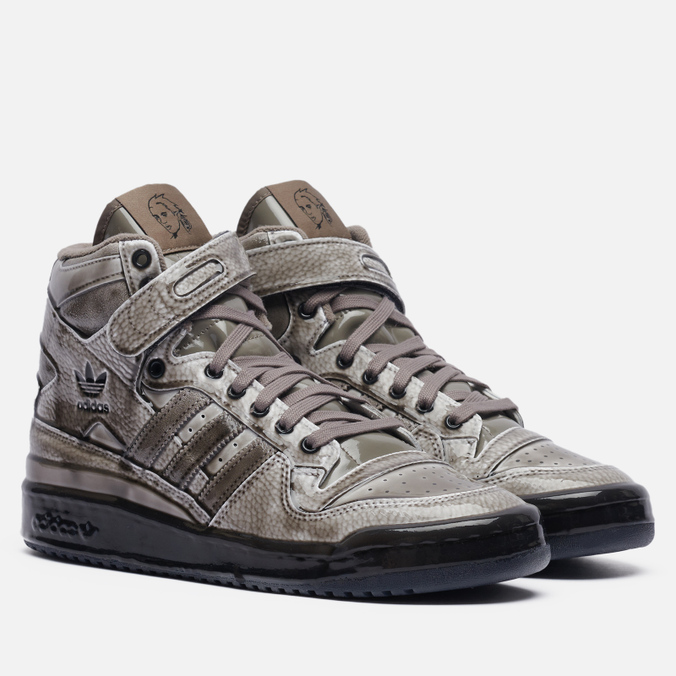 

Кроссовки adidas Originals x Jeremy Scott Forum Dipped коричневый, размер 38 EU, x Jeremy Scott Forum Dipped