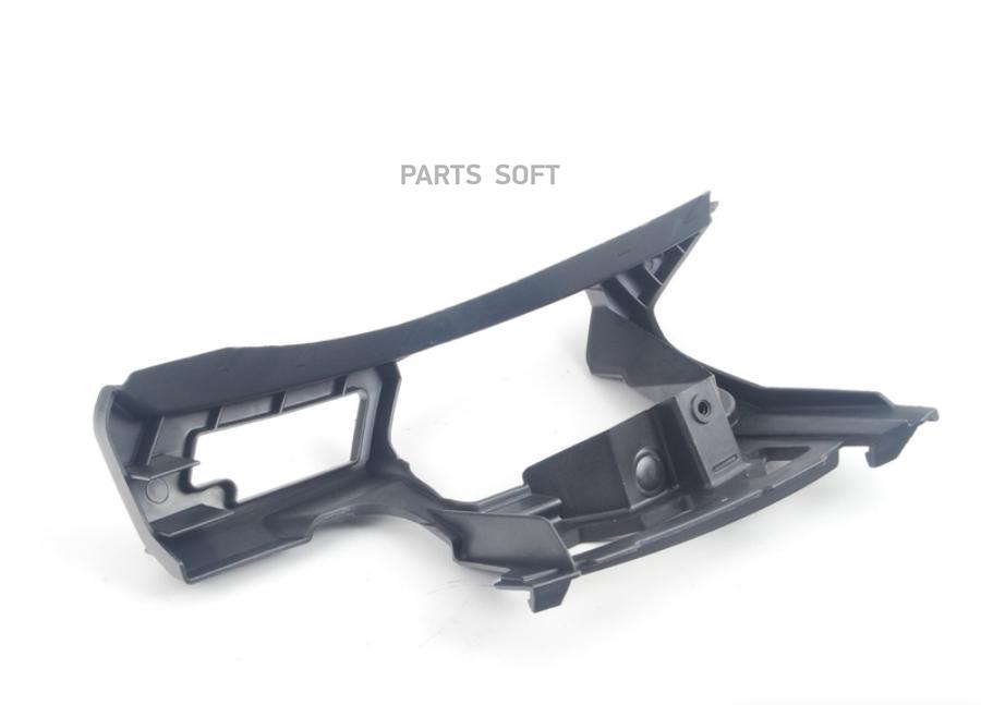 

VAG 5K0807724B Крепление бампера VW GOLF VI 08-12 RH 5D 1шт