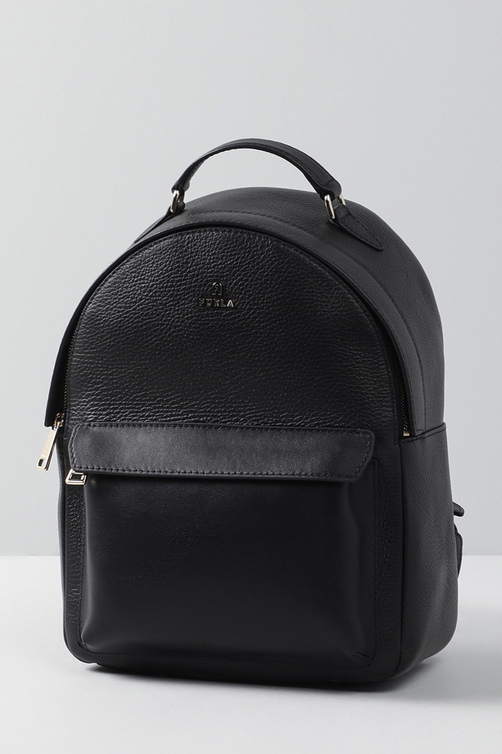 

Рюкзак женский Furla WB00897BX01761007, чёрный, Черный, WB00897BX01761007