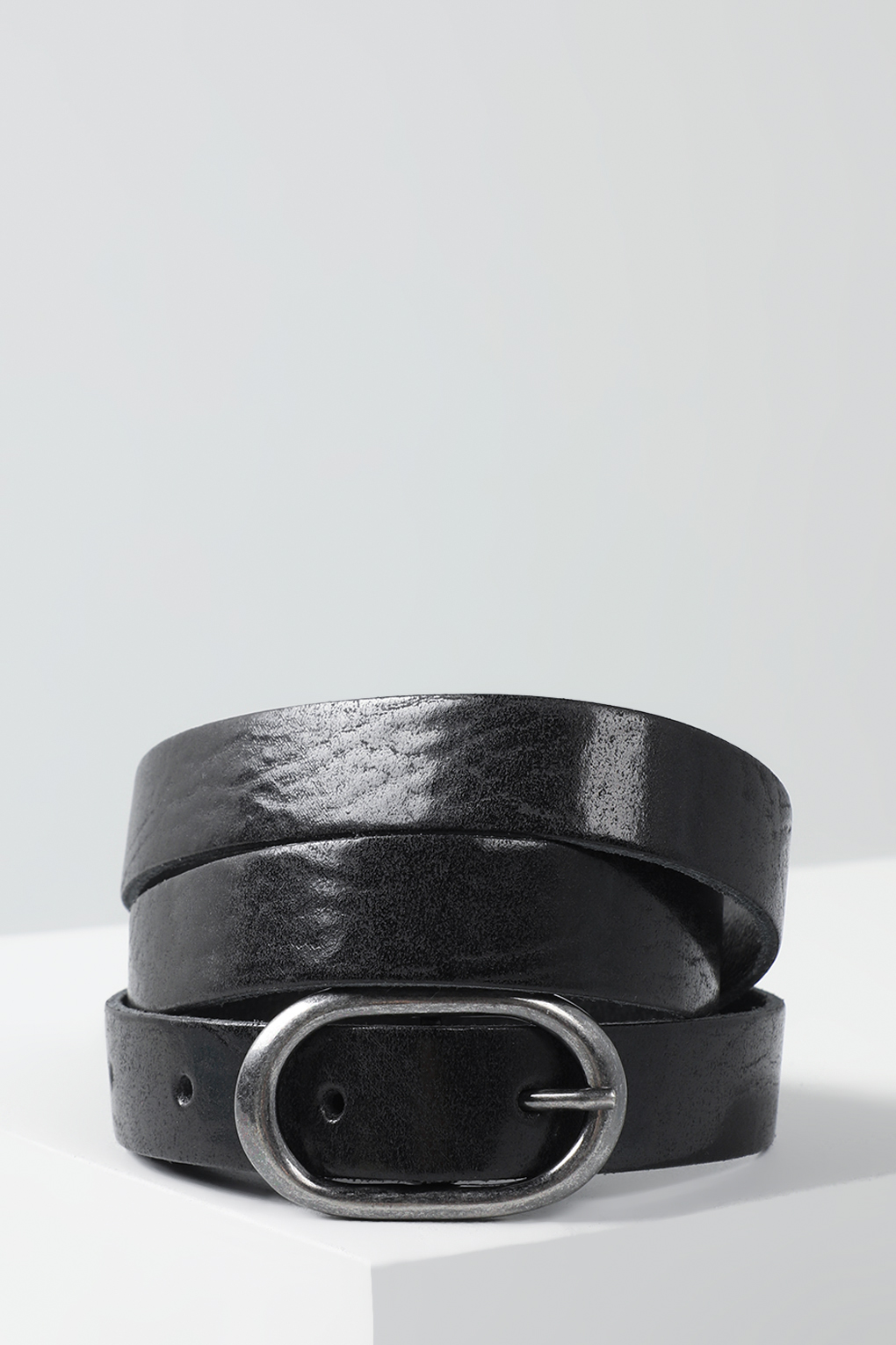 

Ремень женский Esprit Edc 992CA1S302 черный, 95 см, 992CA1S302