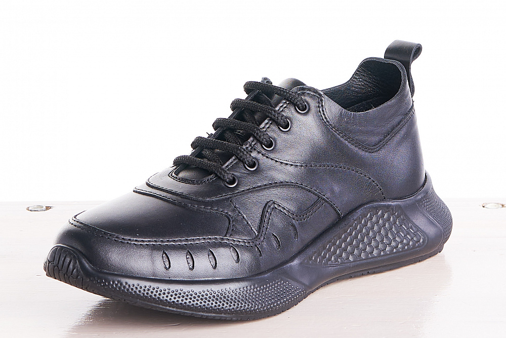 

Кроссовки женские Matur Unty 1317.57 черные 37 RU, 1317.57