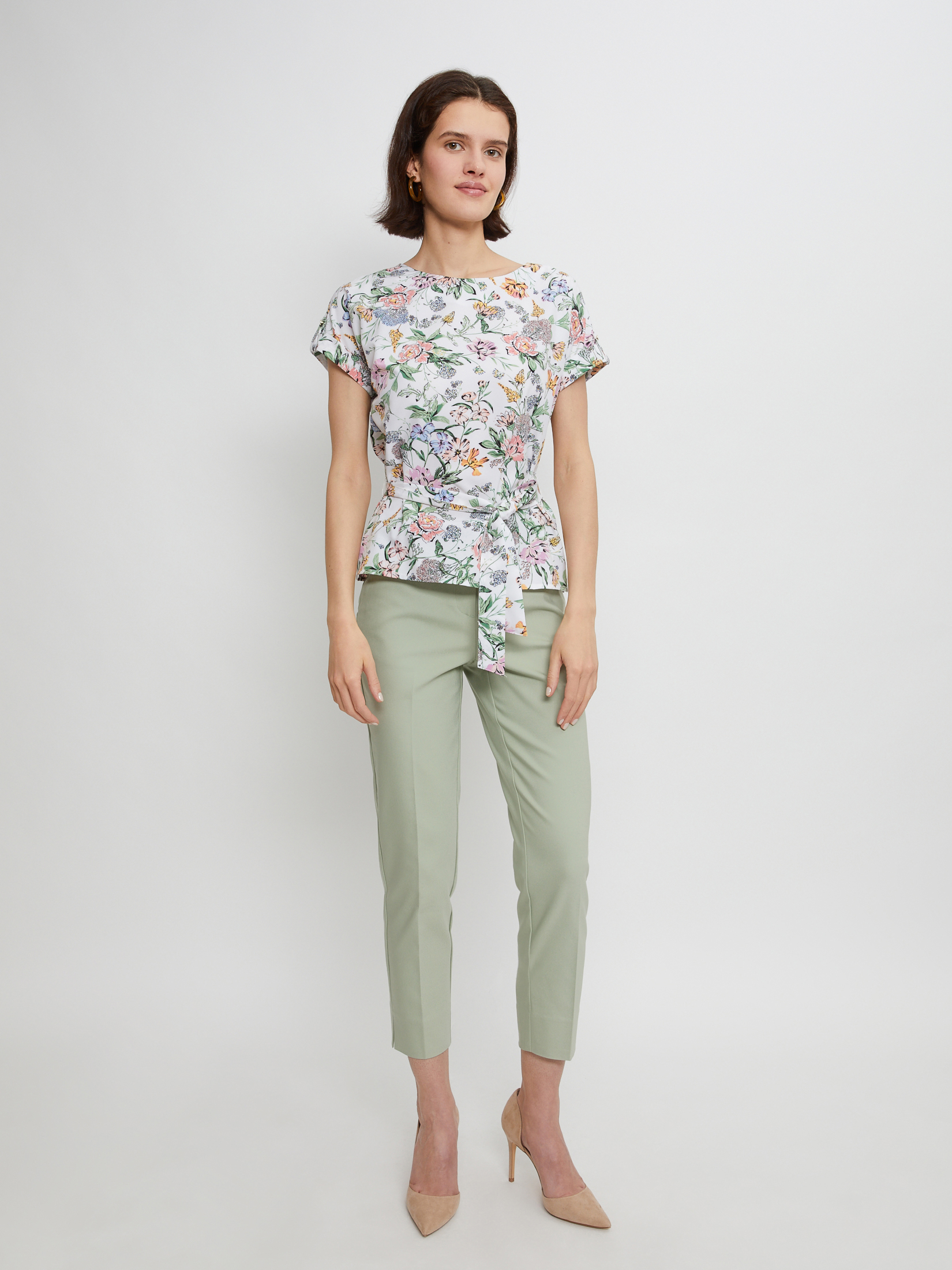 

Блуза женская Zolla z02123126202201P0 белая XL, z02123126202201P0