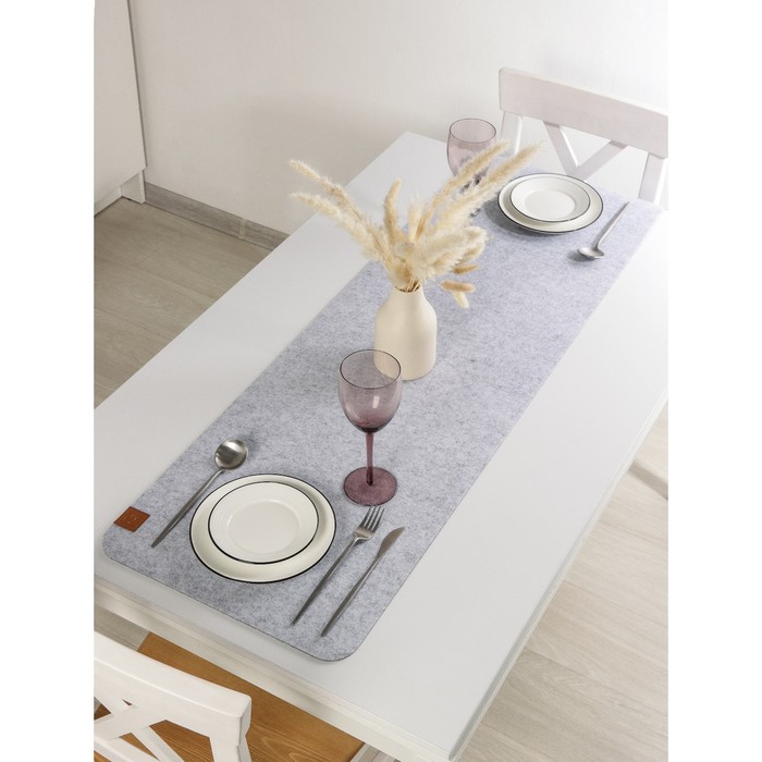 фото Дорожка на стол доляна «грэй», 40×150 см, толщина 4 мм, цвет светло-серый