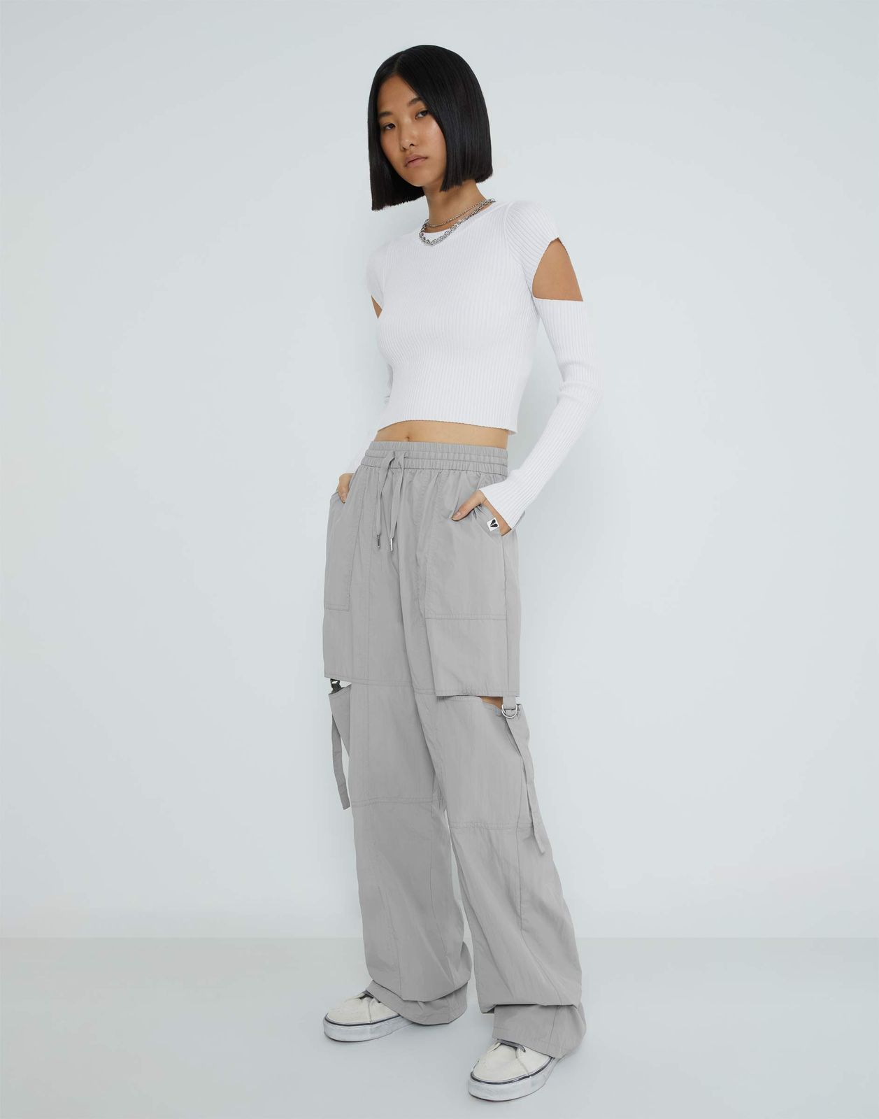

Брюки для девочки Gloria Jeans GPT009875 серый 10-12л/152, GPT009875