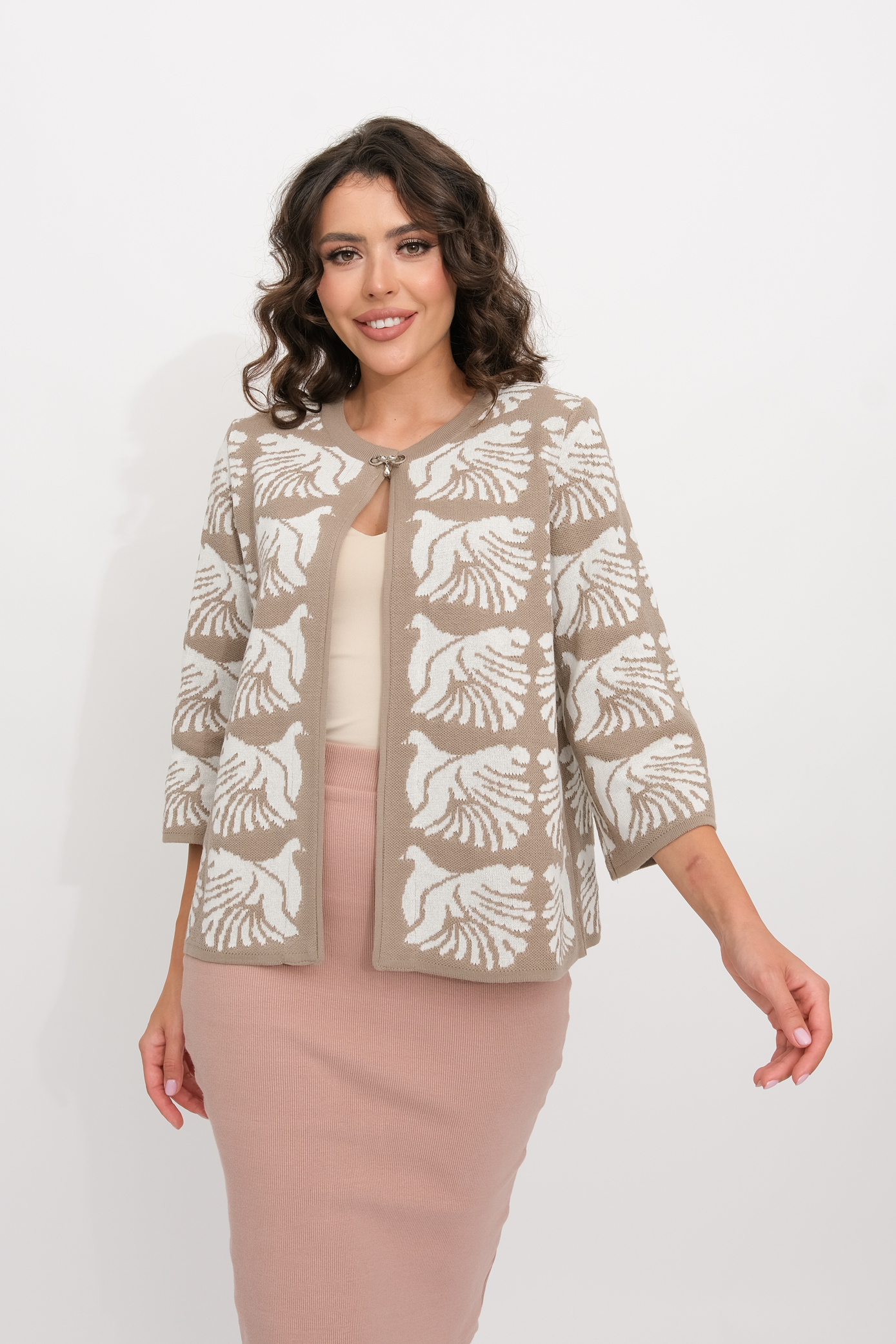 

Жакет женский Текстильная Мануфактура Д 3417 бежевый 54 RU, Д 3417