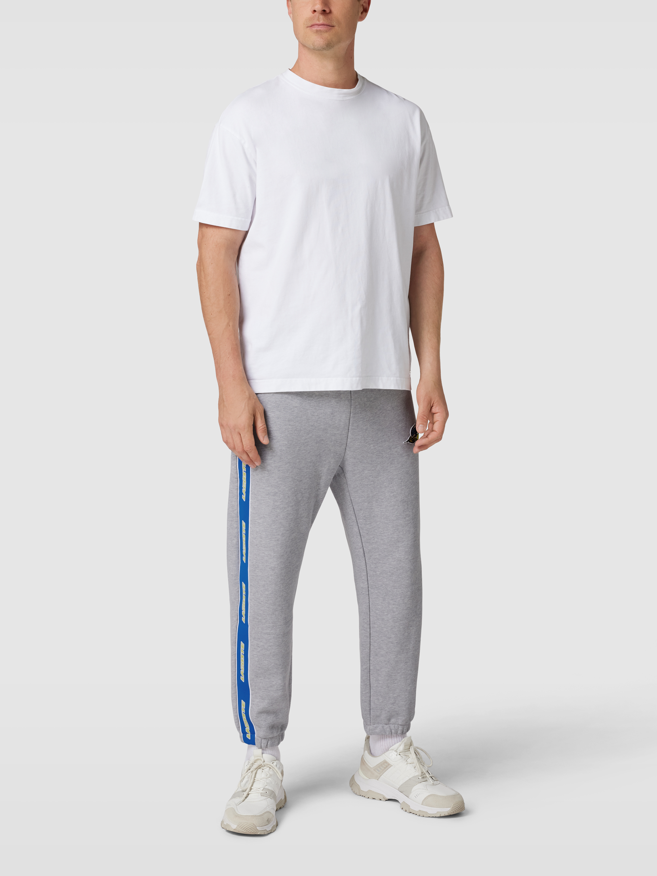 

Спортивные брюки мужские Lacoste 1651474 серые S доставка из-за рубежа, Серый, 1651474