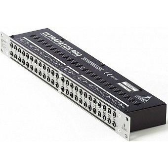 

Усилитель мощности (концертный) Invotone HK04508