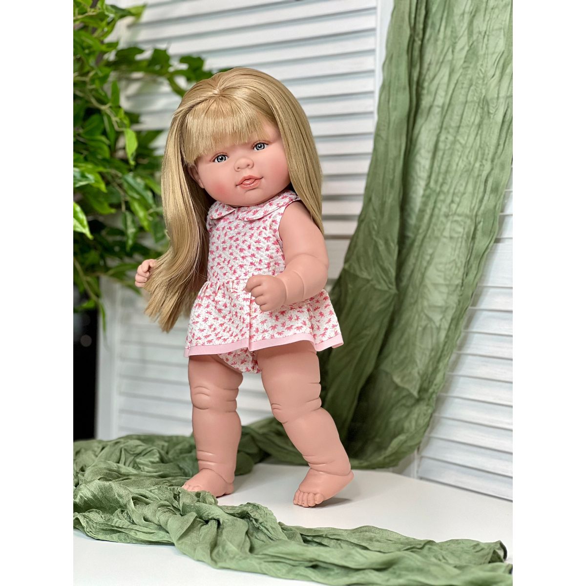 Кукла Manolo Dolls виниловая Manolita 47см в пакете 7282