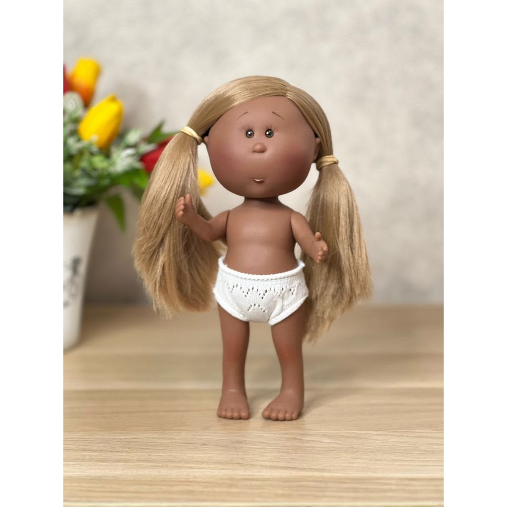 

Кукла Nines виниловая 23см Little Mia без одежды 3199WN3