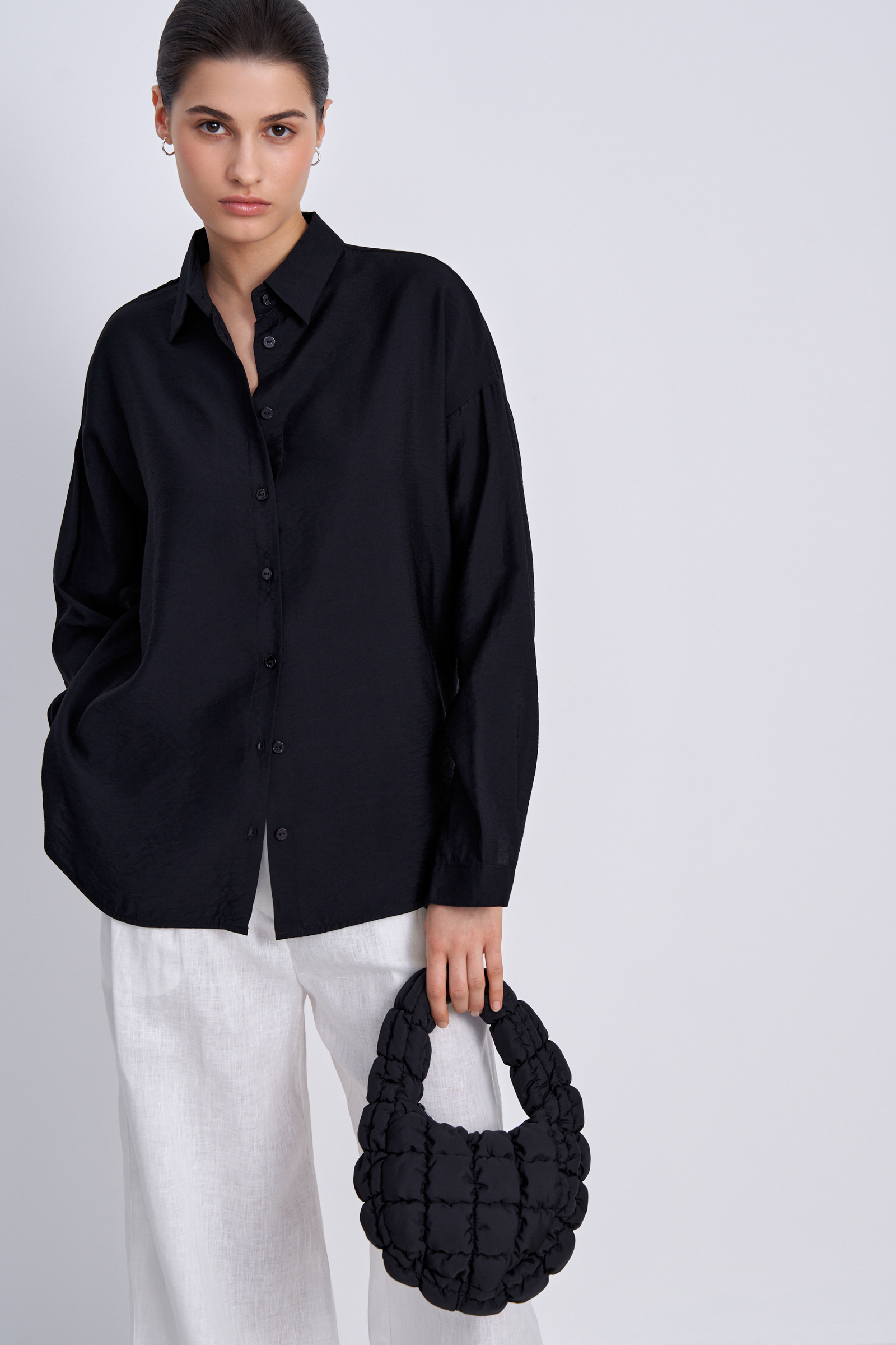 Рубашка женская Finn Flare FSC11044 черная XL
