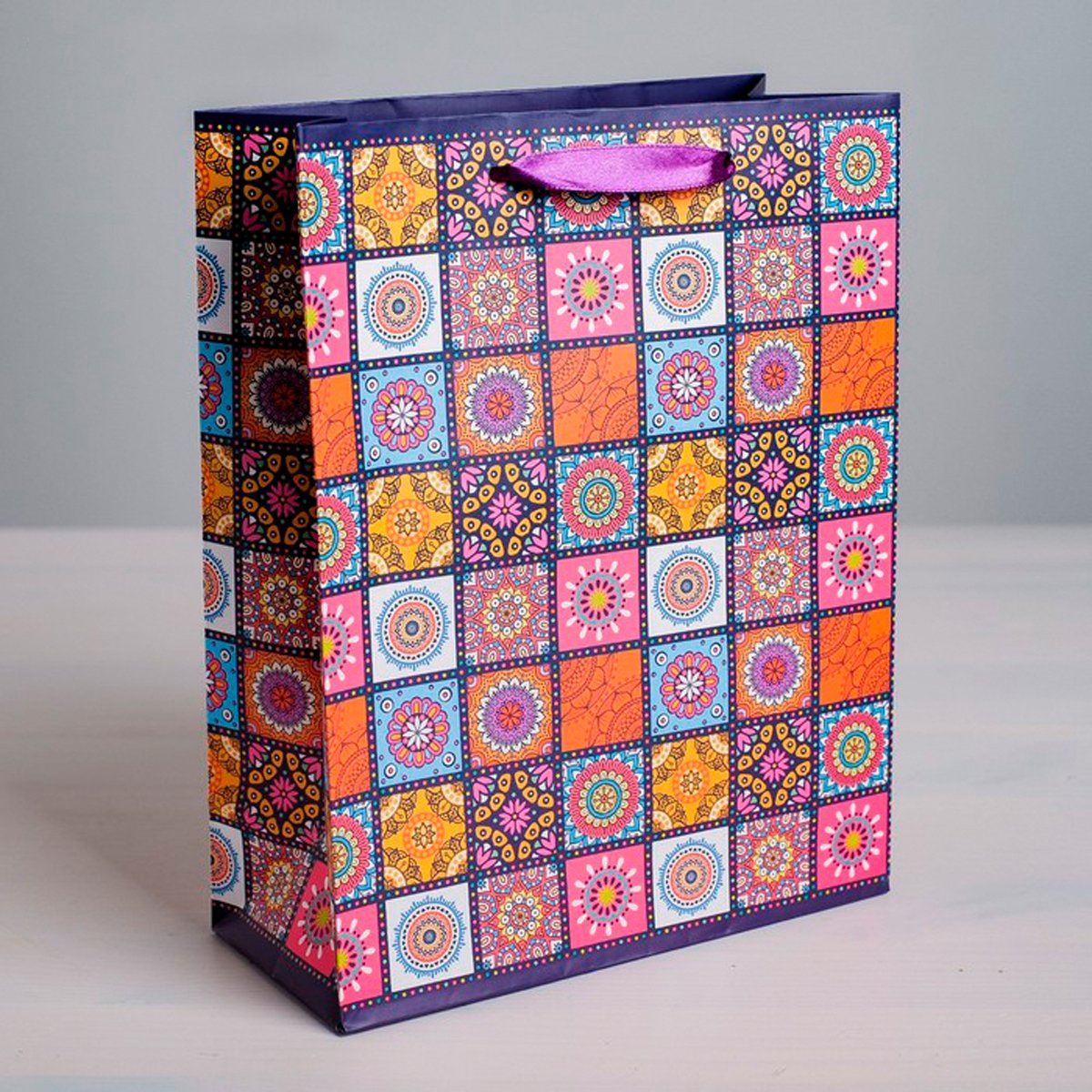 фото Пакет подарочный дарите счастье мозайка, ламинированный, 31x40x9