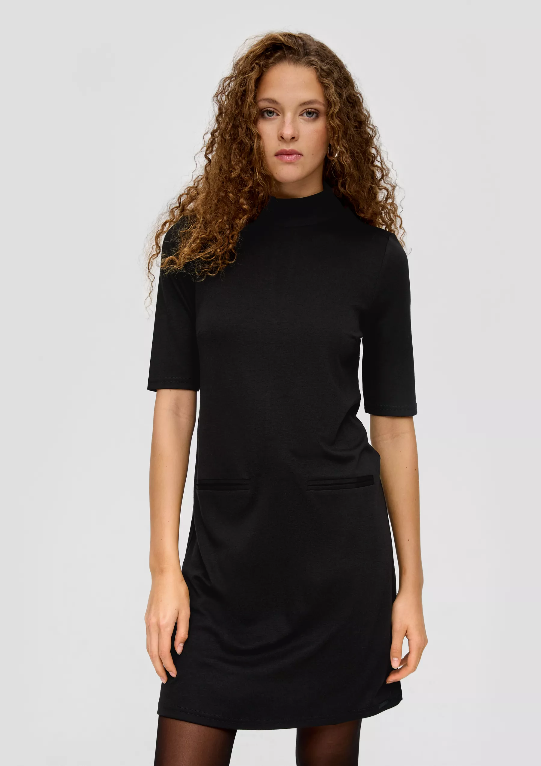 Платье женское QS by s.Oliver 2137462/9999 черное XL