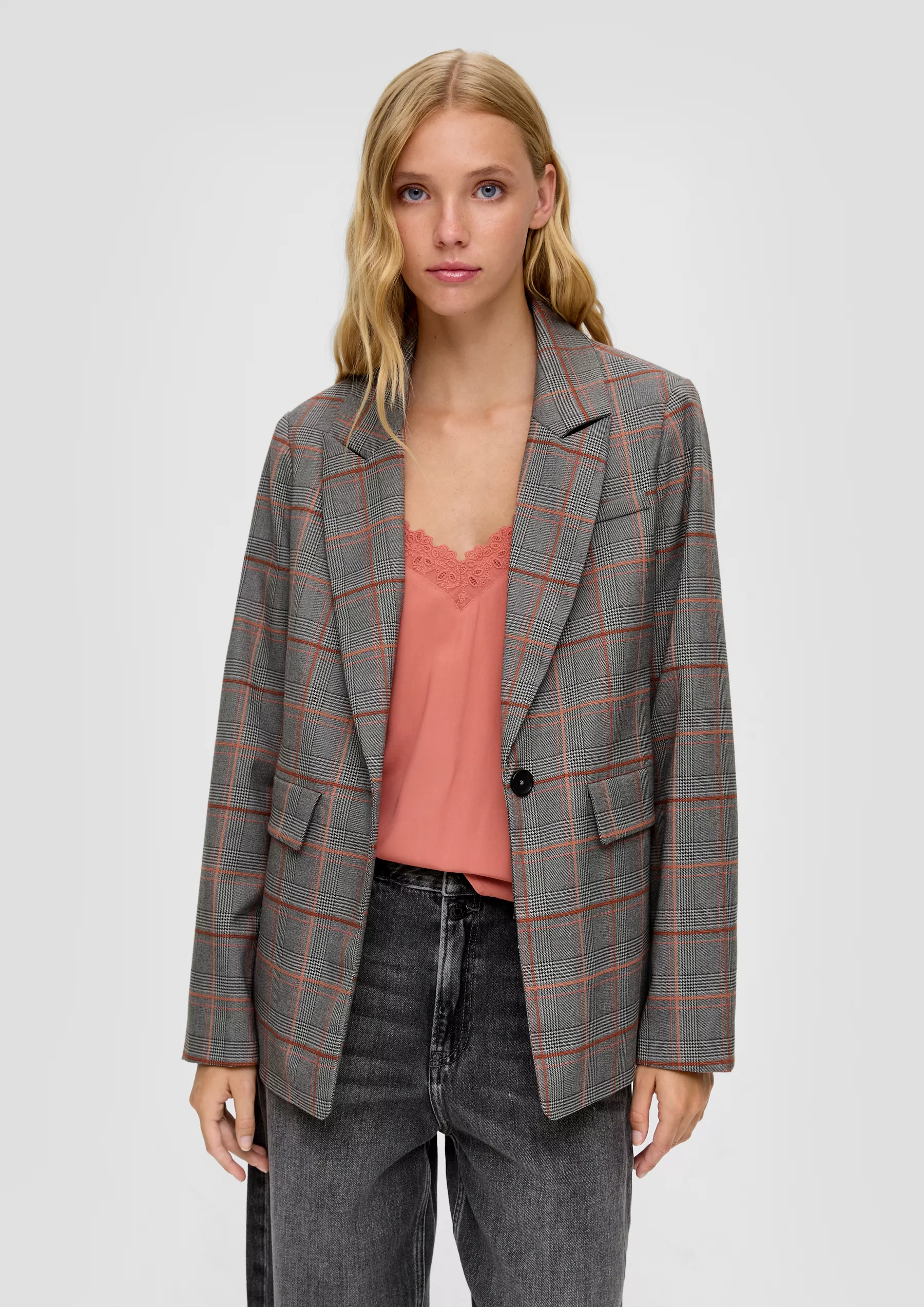 

Пиджак женский QS by s.Oliver 2134891/20N0 серый 38 DE, 2134891/20N0