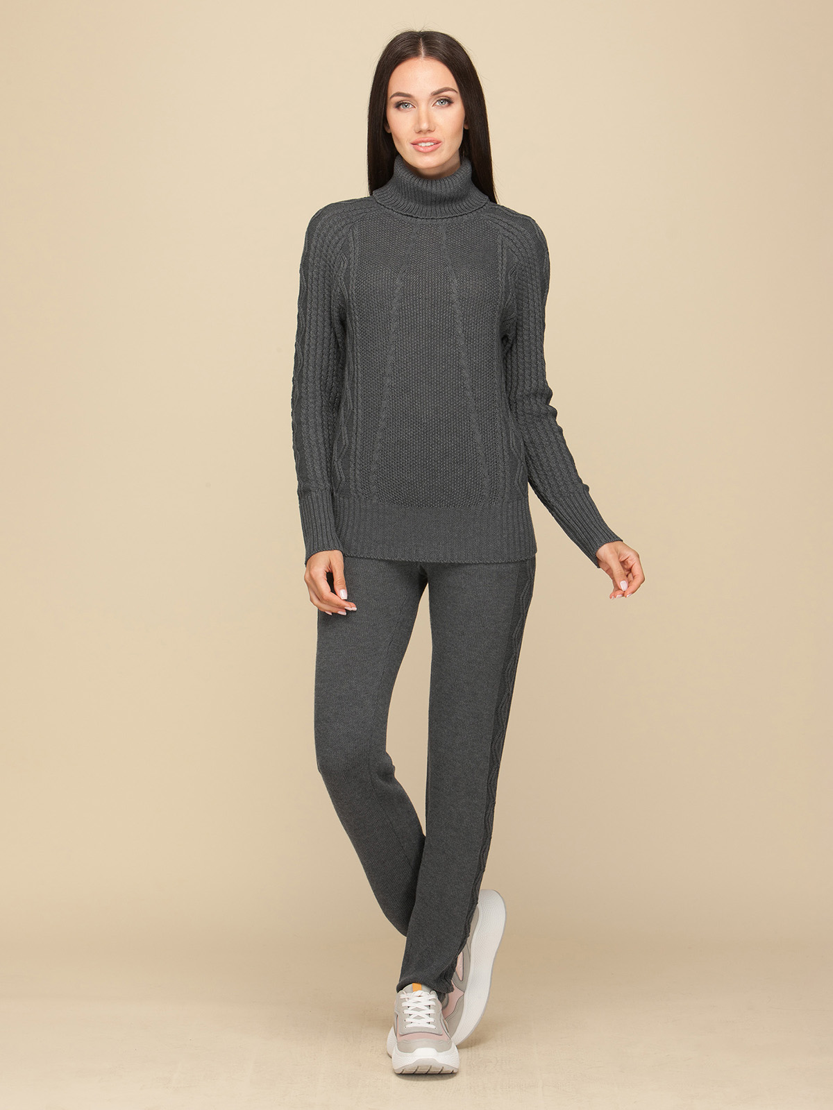 

Костюм женский Consowear KS 190606 серый 44, KS 190606
