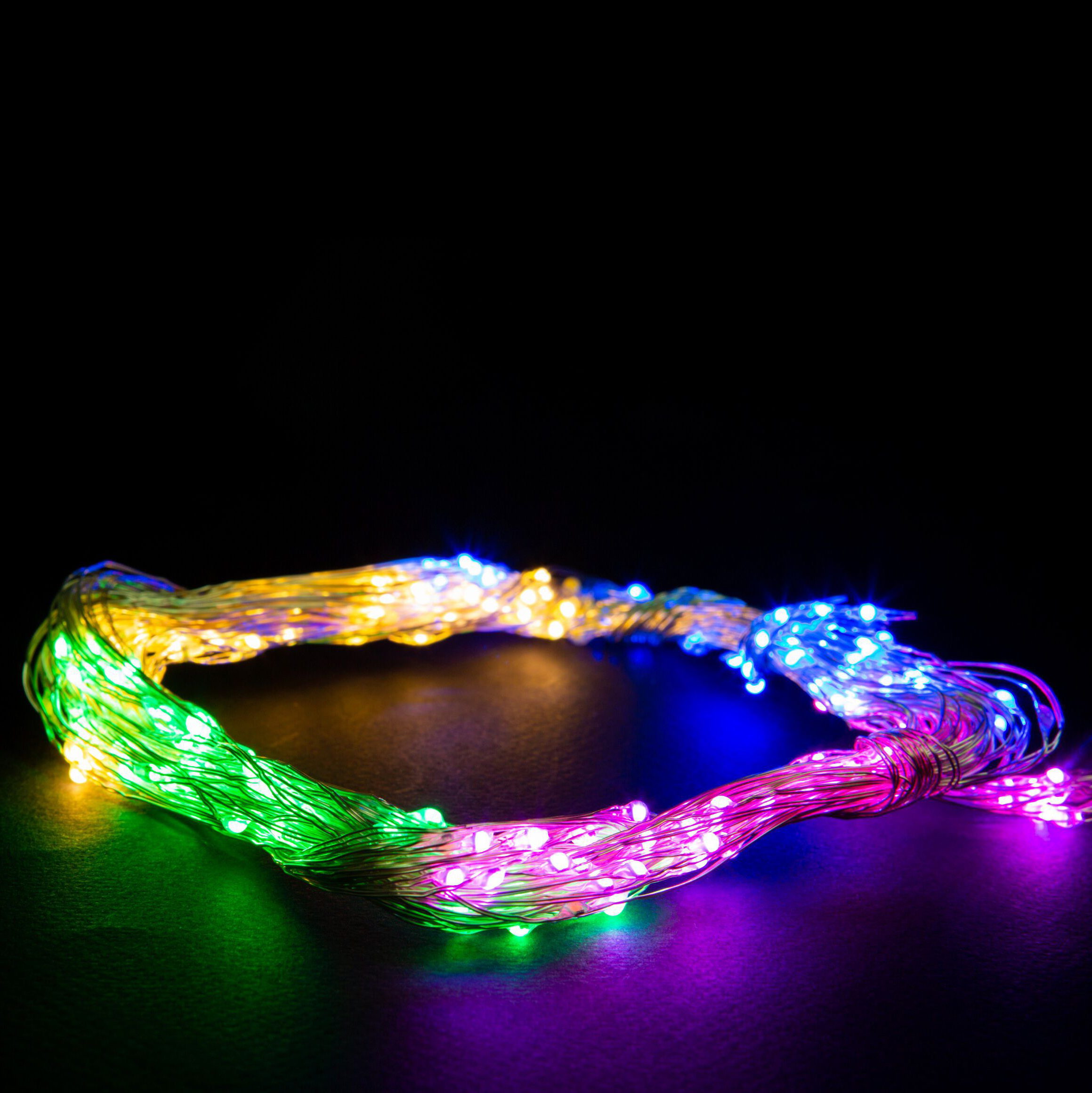 

Гирлянда занавес Glos IE 240 LED многоцветный 2 м