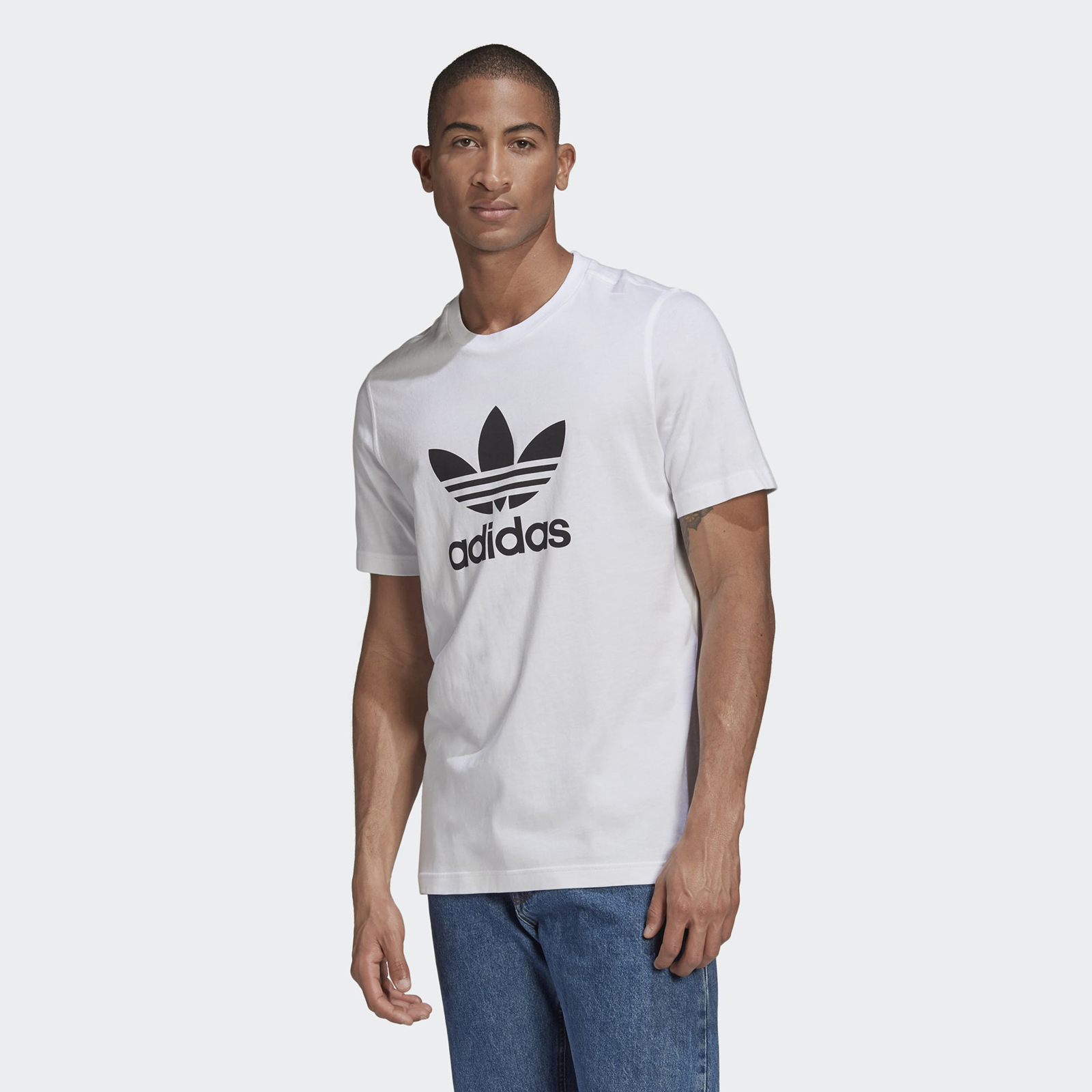 

Футболка мужская TREFOIL T-SHIRT Adidas белая L, TREFOIL T-SHIRT