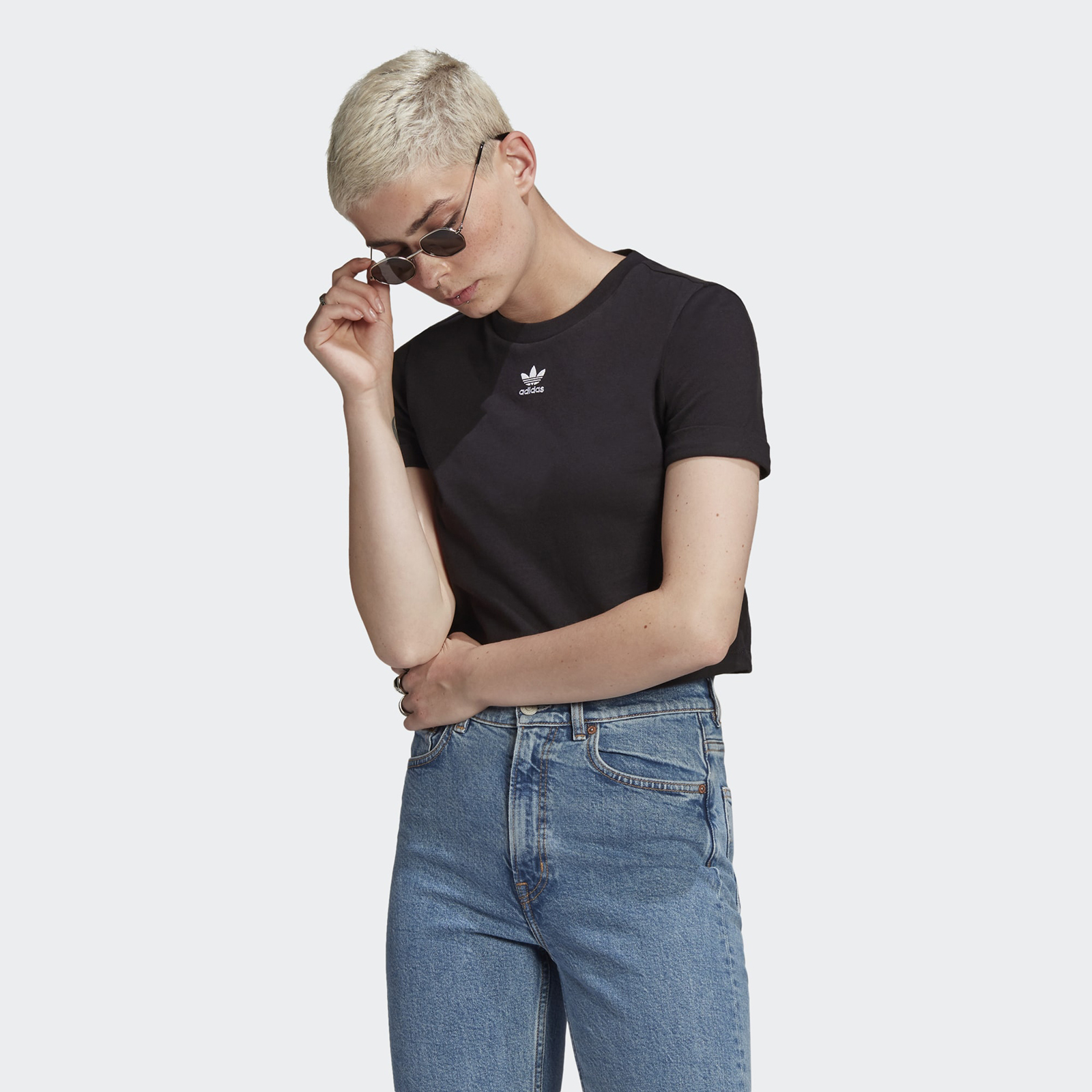 

Футболка женская Adidas CROP TOP черная 36 EU, CROP TOP