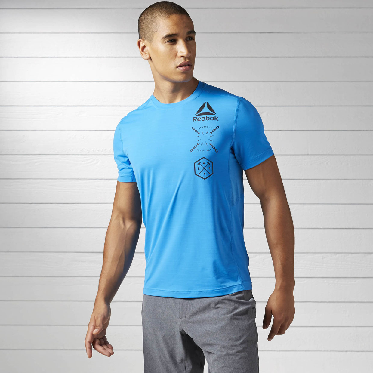 

Футболка мужская Reebok BK3972 голубая S, BK3972