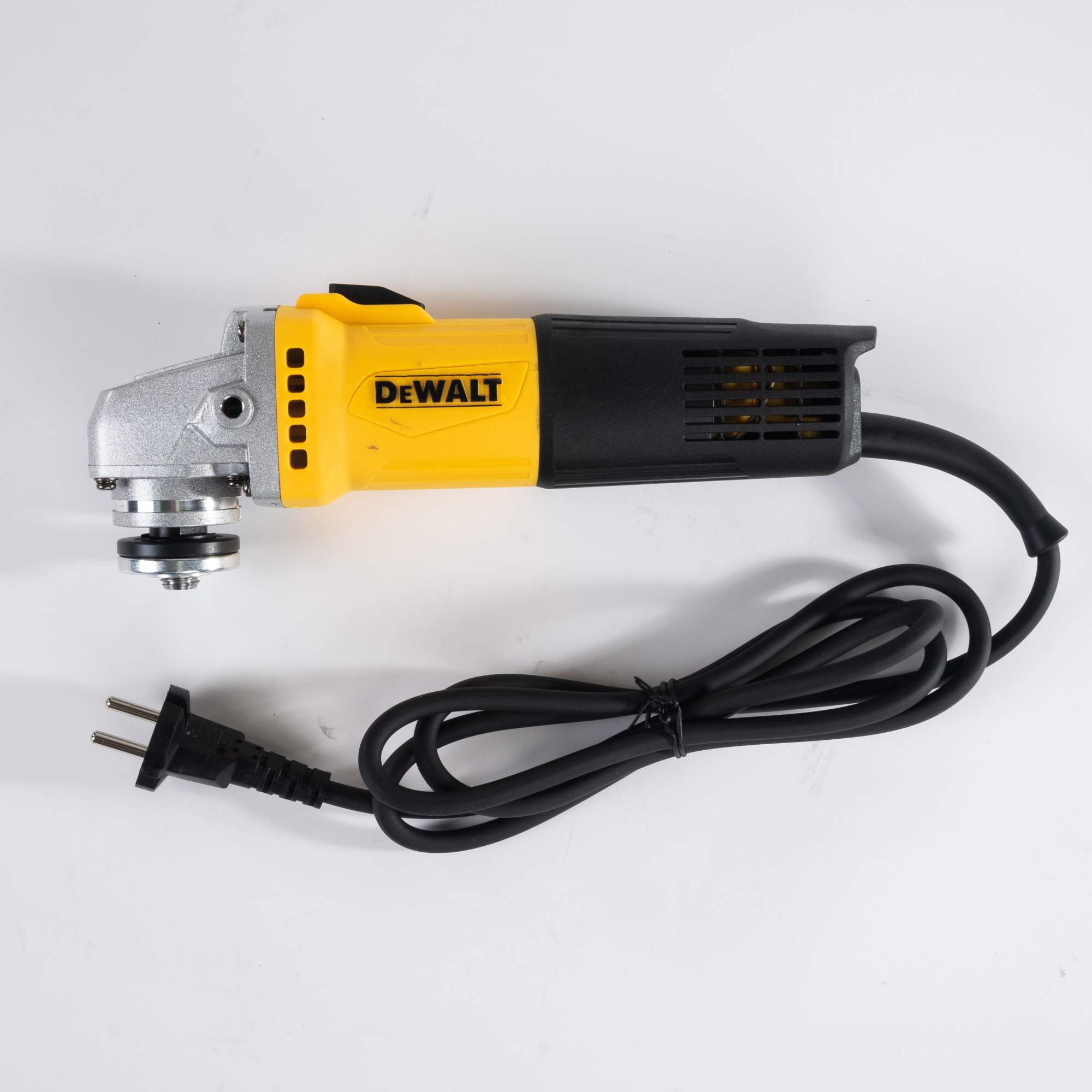 Сетевая угловая шлифовальная машина DeWalt 4066 125MM 1050W с регулировкой оборотов