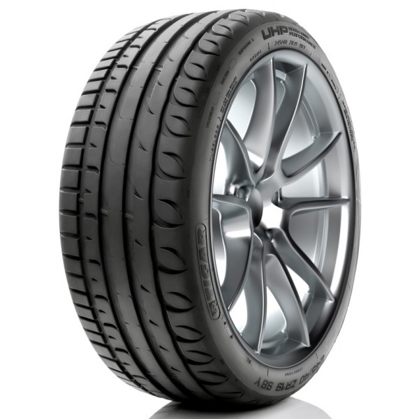 

Шины Kormoran Ultra High Performance 255/45 R18 103Y