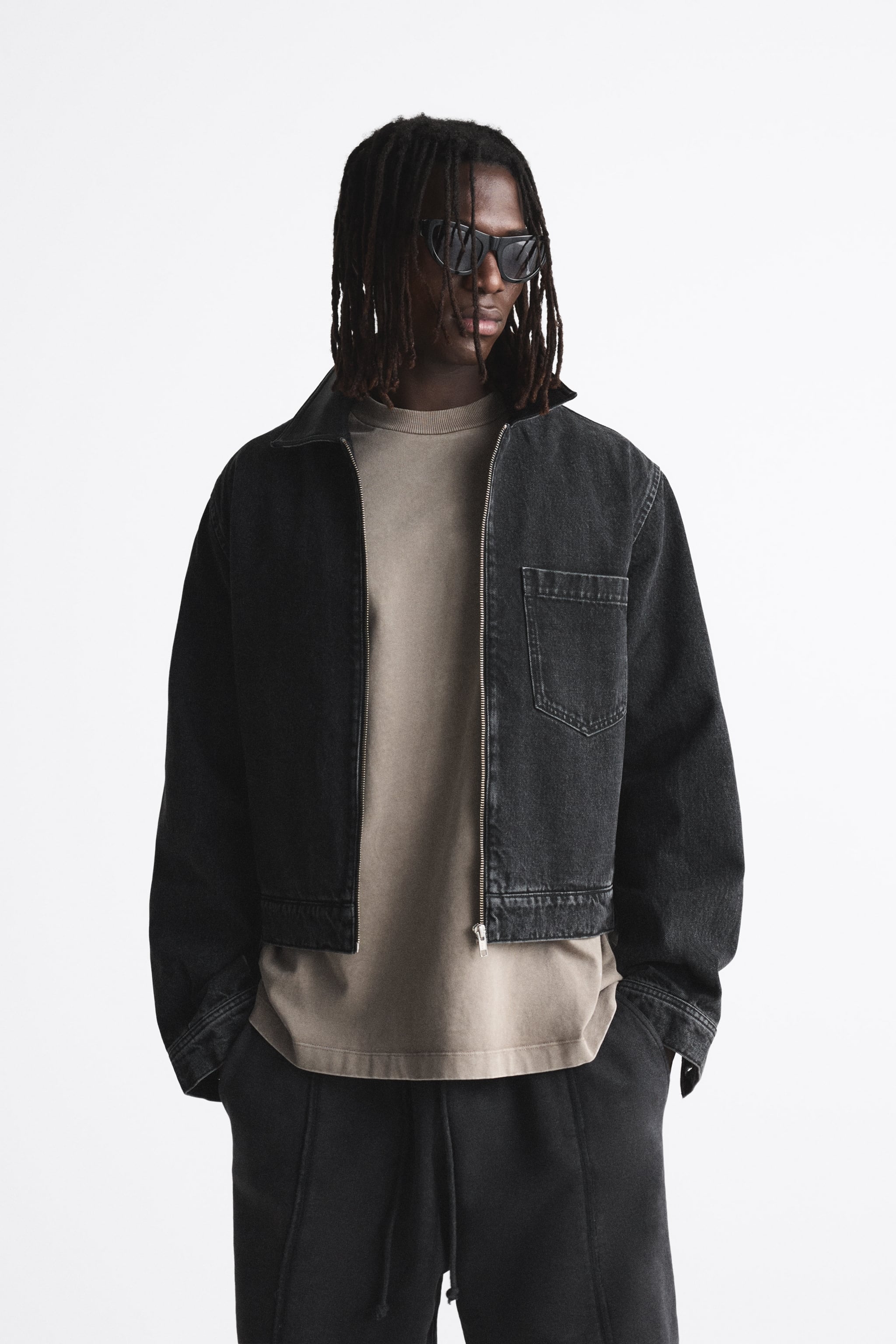 

Джинсовая куртка мужская ZARA 01538424 черная XL (доставка из-за рубежа), Черный, 01538424
