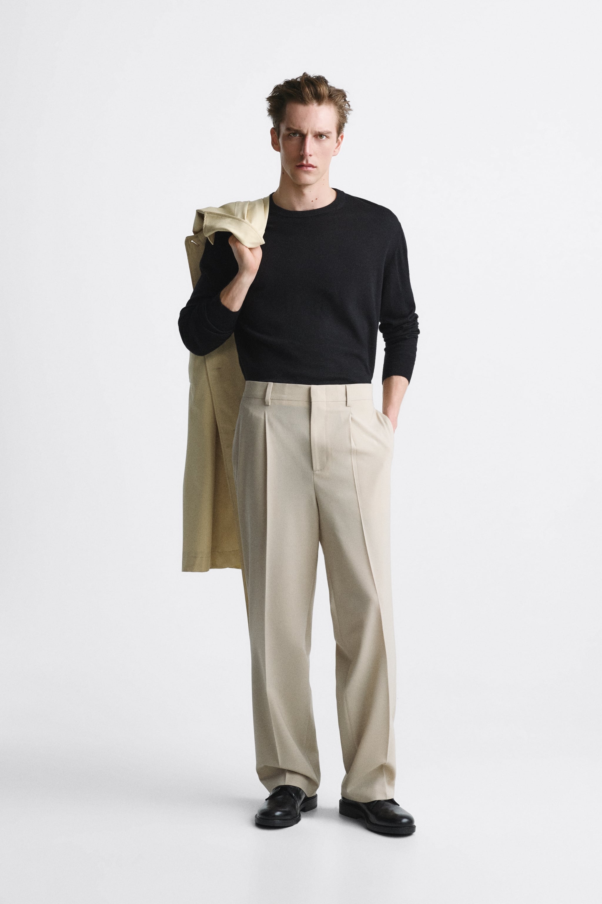 

Брюки мужские ZARA 04357697 бежевые 36 RU (доставка из-за рубежа), Бежевый, 04357697
