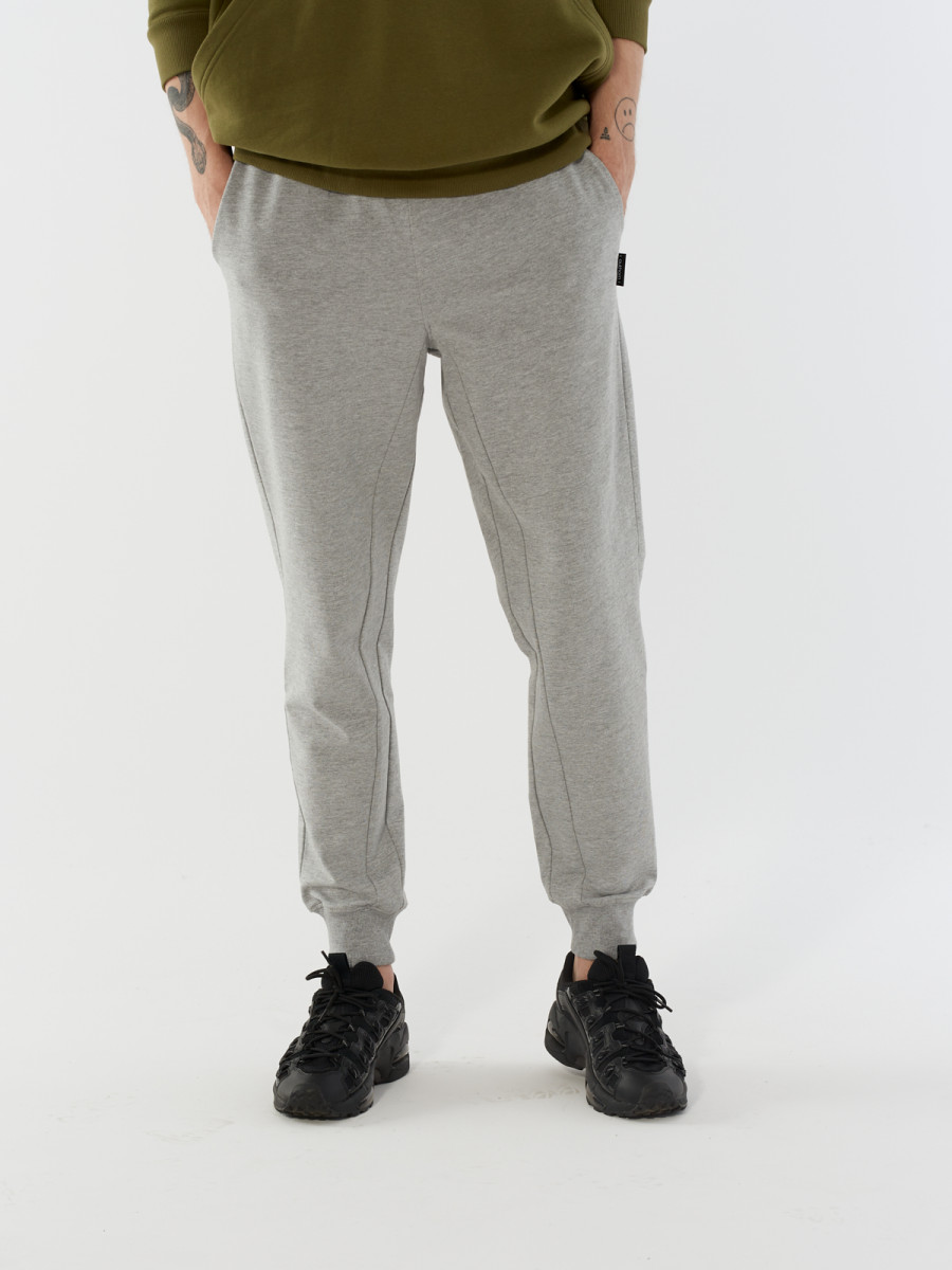 фото Спортивные брюки мужские outhorn hol21-spmd600-26m черные l