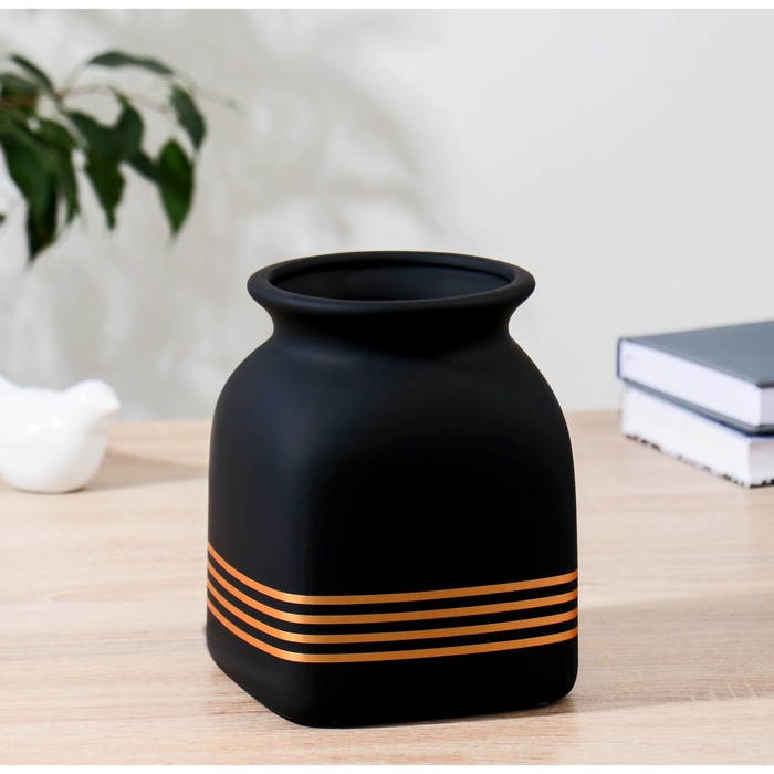 

Ваза керамика "Тобиас" H=17 см, d отверстия 8,5см чёрный