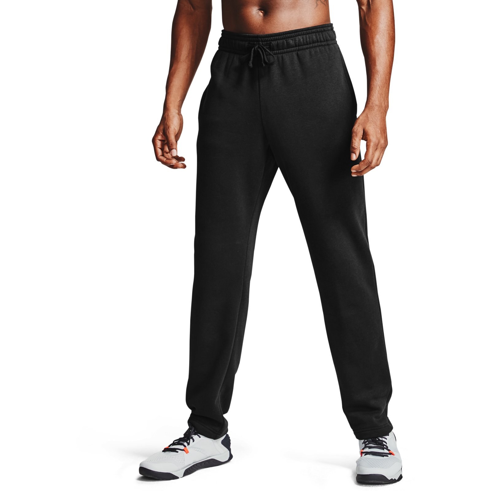 

Спортивные брюки мужские Under Armour 1357129-001 черные 4XL, 1357129-001