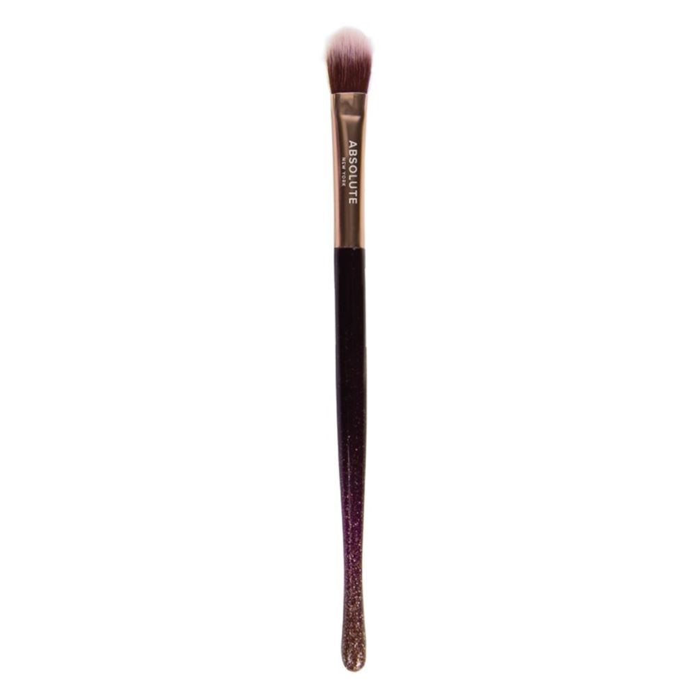 фото Кисть absolute new york для теней для век tapered shader brush, суженная